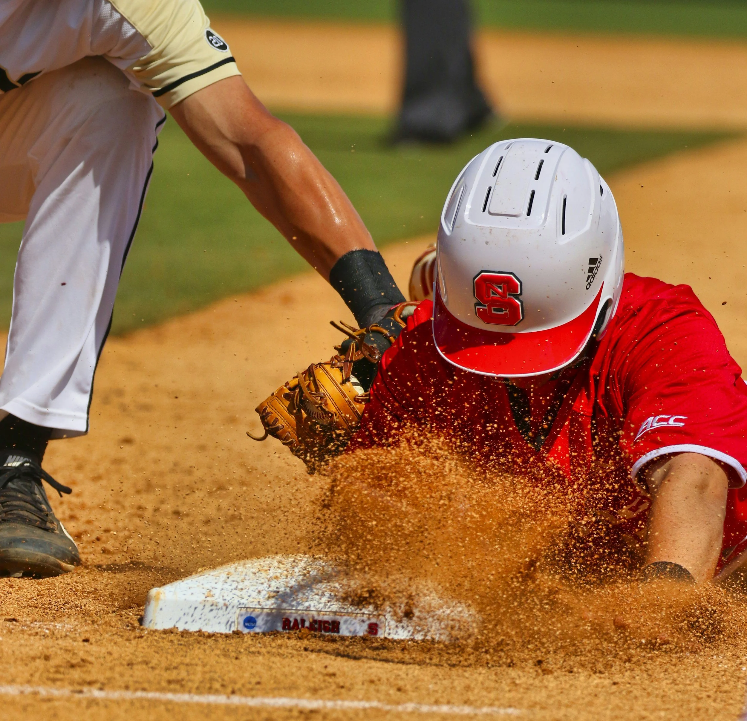 Ben Foodman is an MLB baseball yips expert and sport psychology consultant located in Charlotte North Carolina