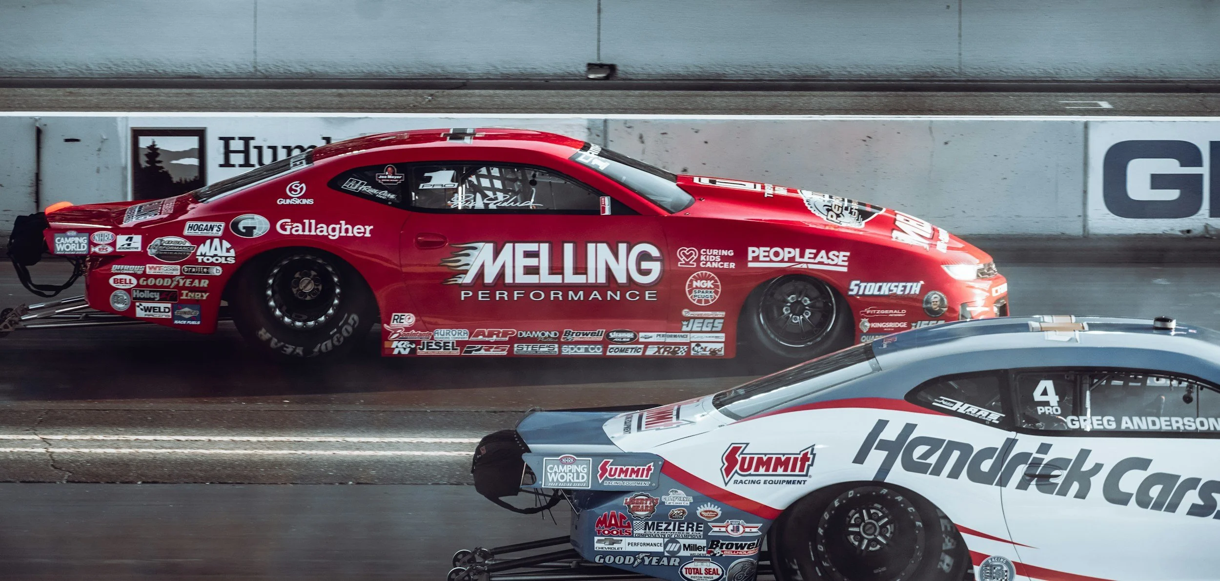 An image of a NASCAR driver competing after working with Ben Foodman CMPC on his mental performance