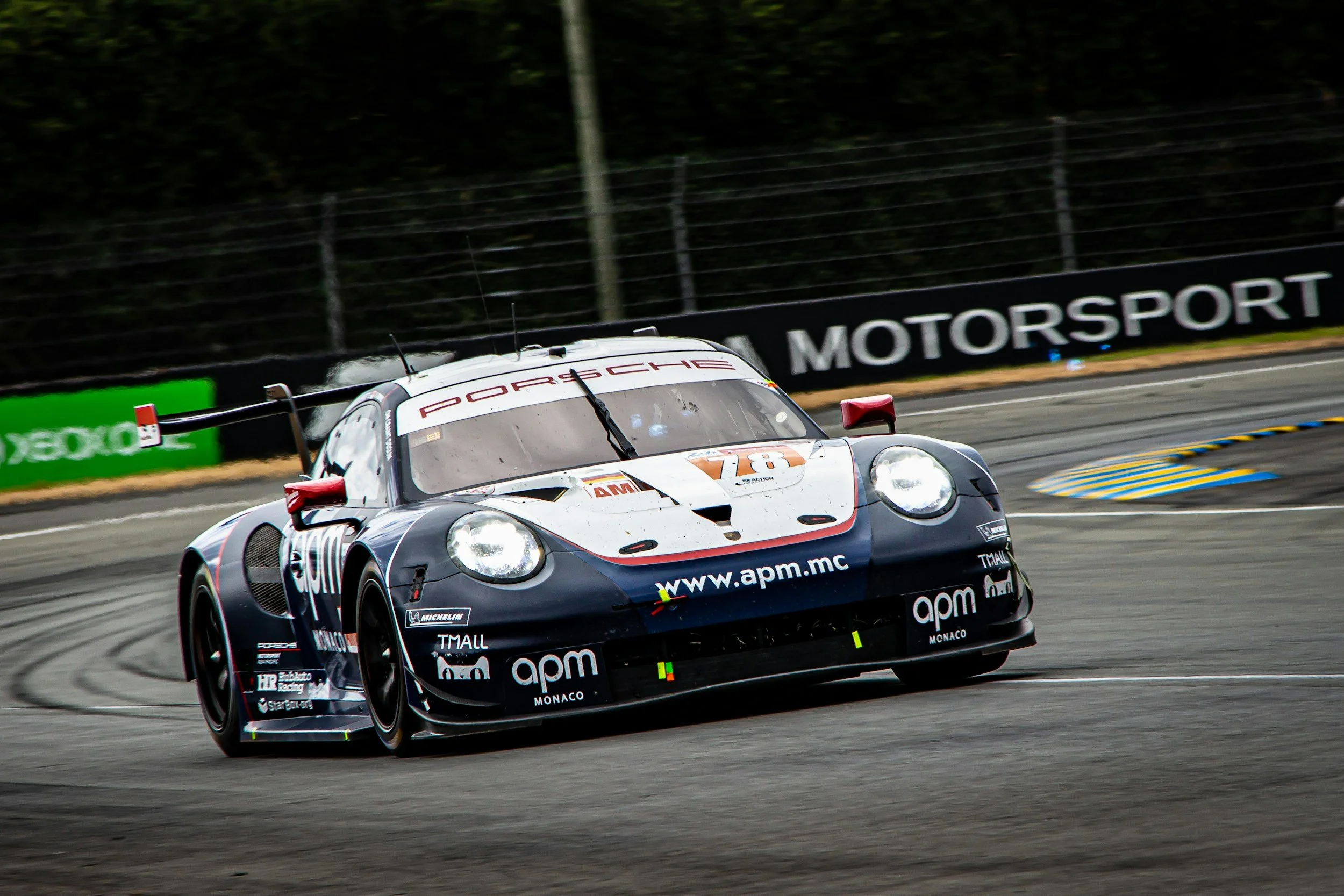 A WEC racecar driver competing and using Ben Foodman's mental skills training
