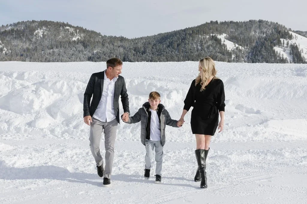 Planning a Holiday Card Photoshoot in Jackson Hole