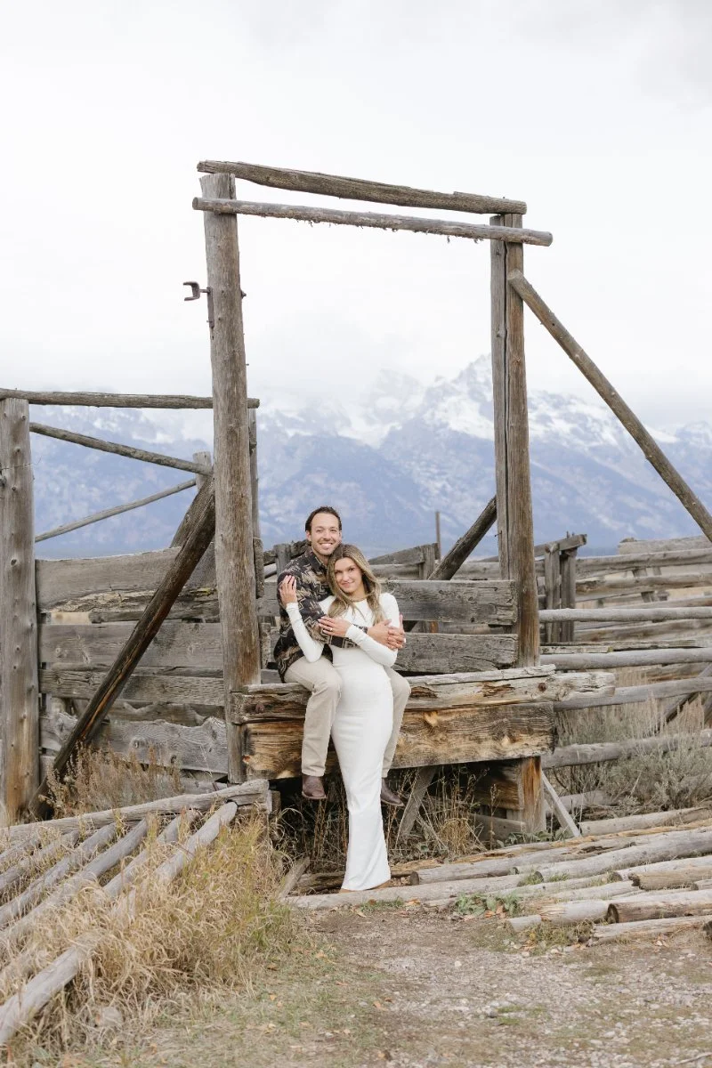  What to wear for a proposal photoshoot at Mormon Row in Jackson Hole with elegant neutral clothing 