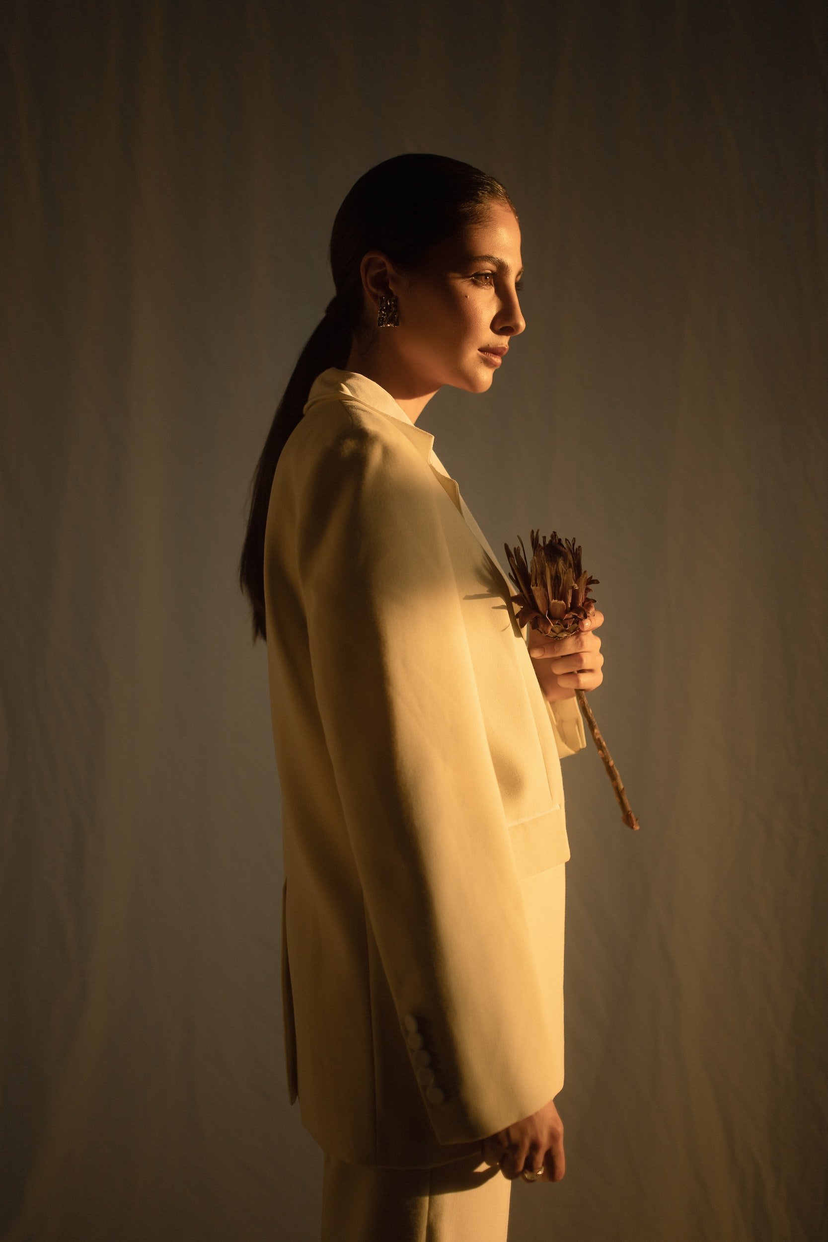 girl portrait fashion studio photographer denimira borisova