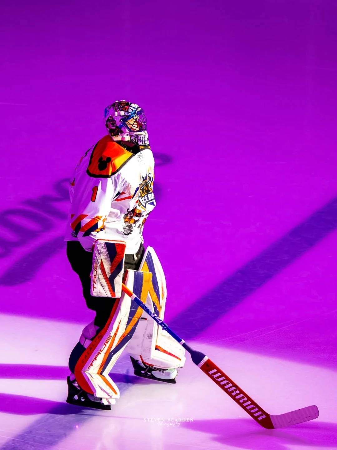 the Knoxville Ice Bears

Always grateful for opportunities. Thank you @knoxvilleicebears for having me out. 1/24 the great weiner race!! Get ready!