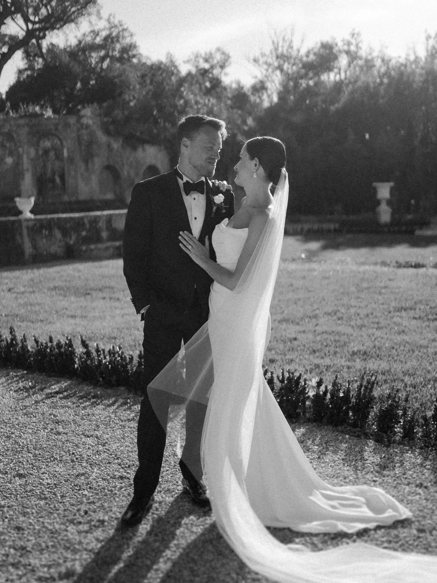 Looking back at one of our favourite weddings, in a venue we absolutely love. @quintadaconceicao

.
.
.
.
.
.

#sublimefilms
#weddingvideography
#destinationwedding
#weddingfilm
#weddingvideographer