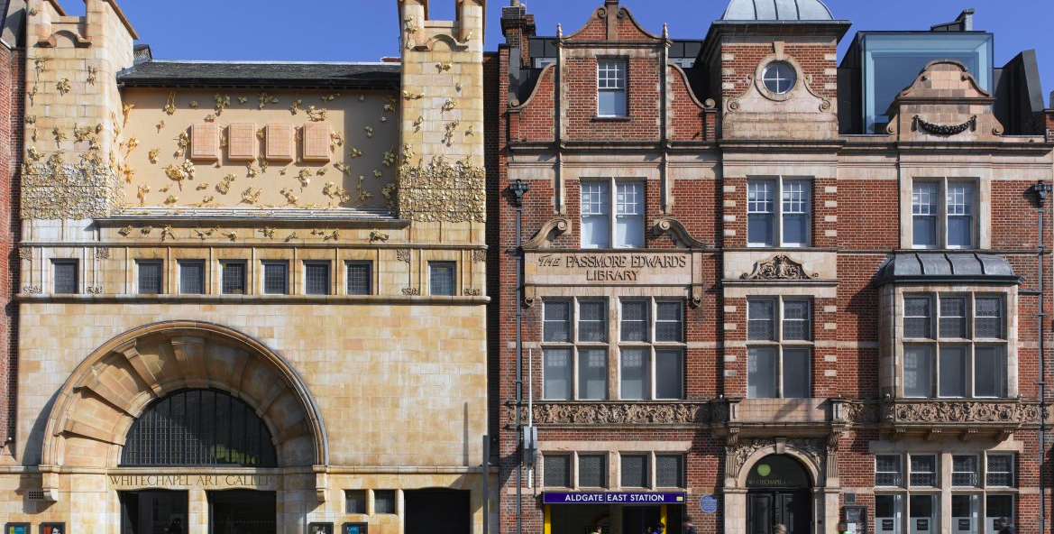 Mahsa Salali: THE CALL – MUBĀH مباح - Whitechapel Gallery 