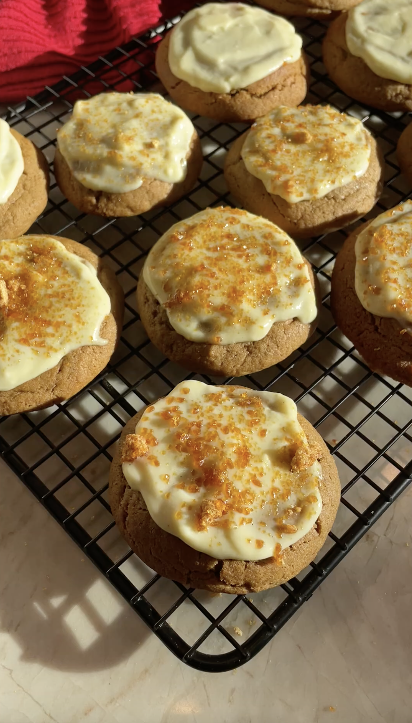 Ginger Molasses Cookies with Crème Brûlée Petit Pot Sugar Topping