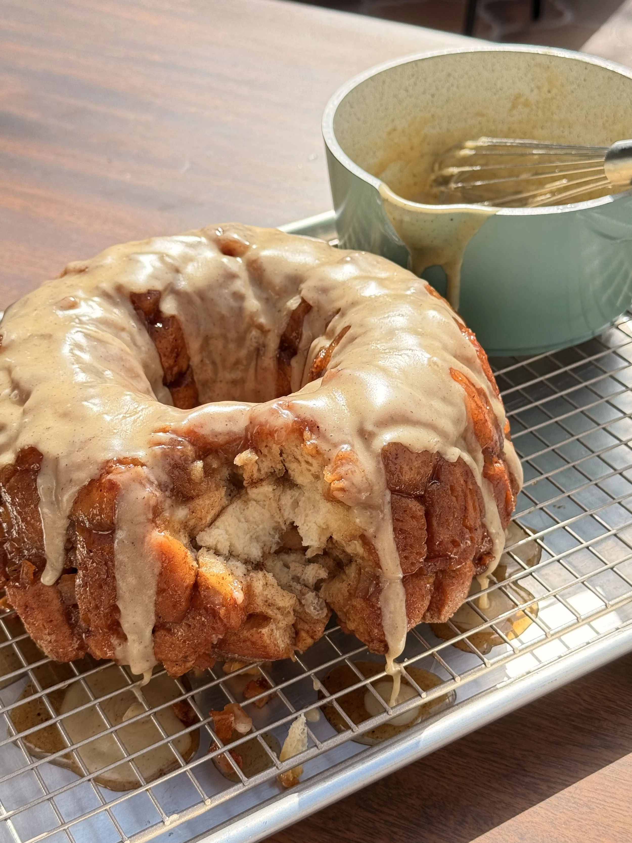 Apple Pie Monkey Bread