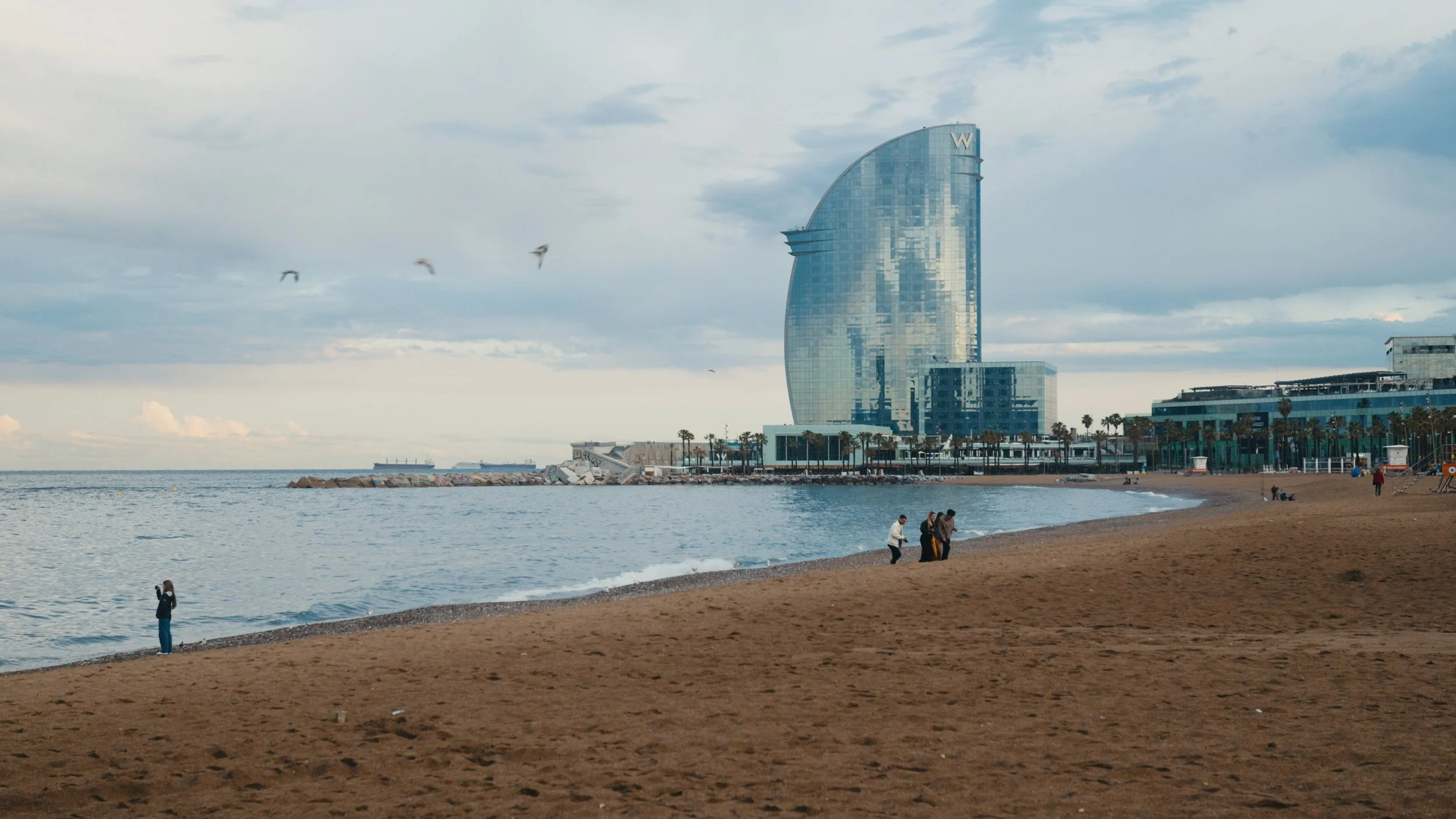 Barcelona v2_1.1.1.jpg