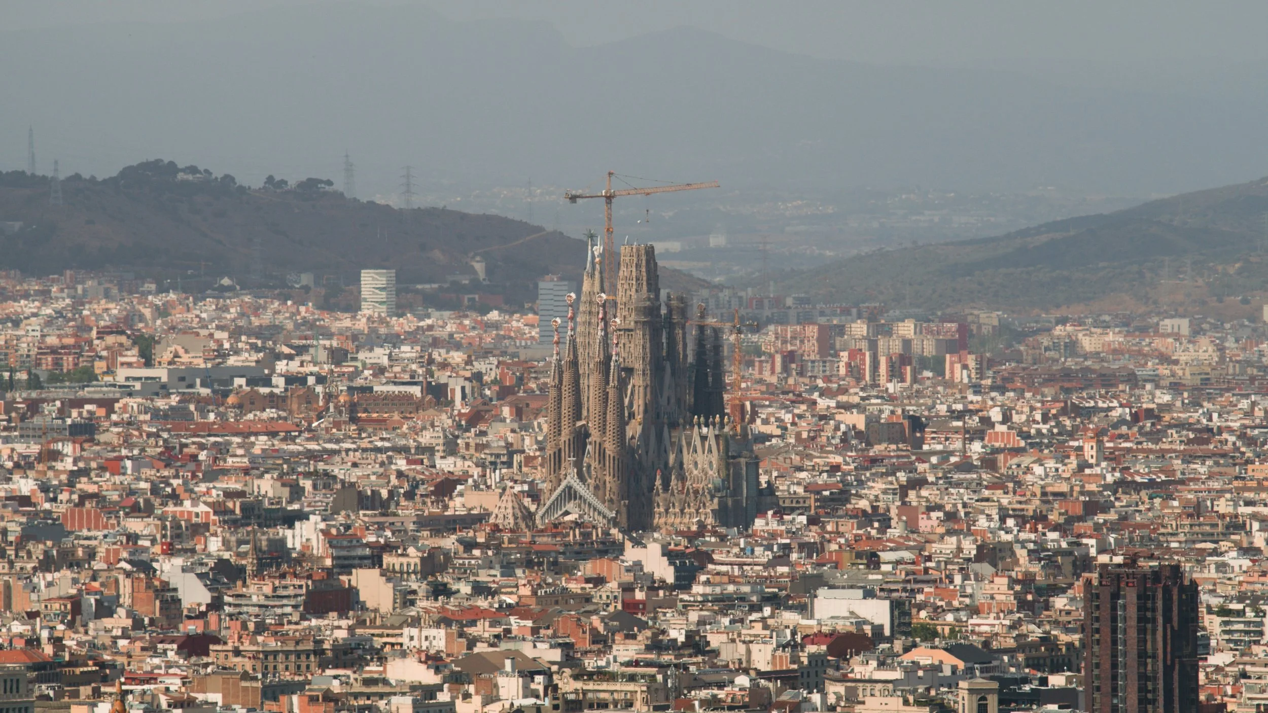 Barcelona v1_1.21.1.jpg