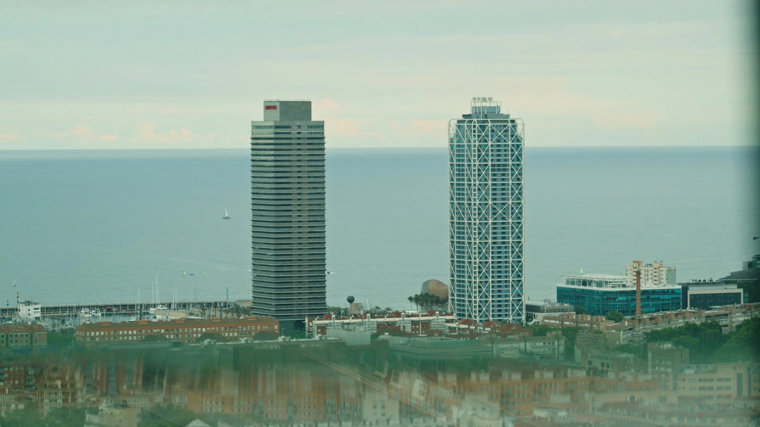 Barcelona v1_1.18.1.jpg