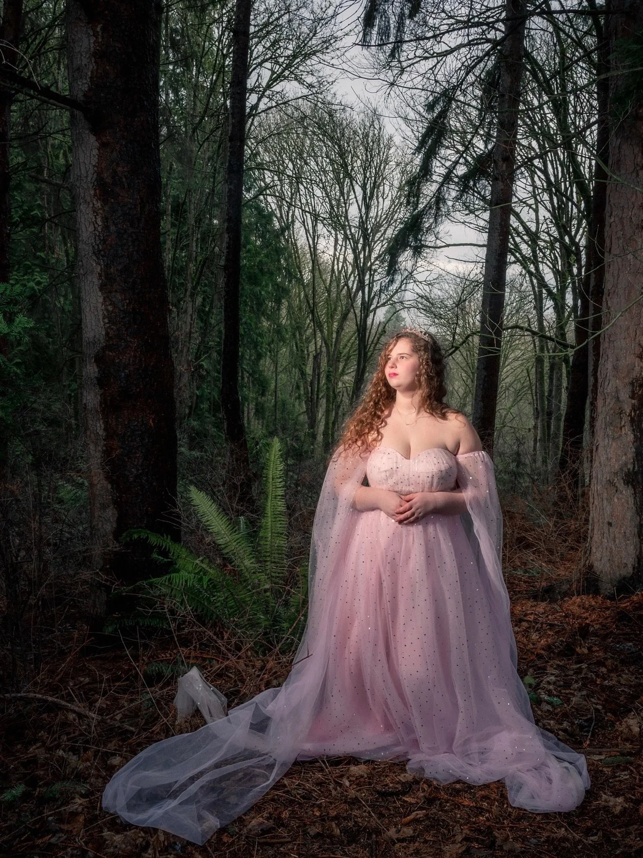 Senior photos don&rsquo;t have to be boring&hellip; and honestly, they shouldn&rsquo;t be. This is your (or your child&rsquo;s) moment, and it deserves to feel real, fun, a little emotional, and completely them. I&rsquo;m here for the laughs, the qui