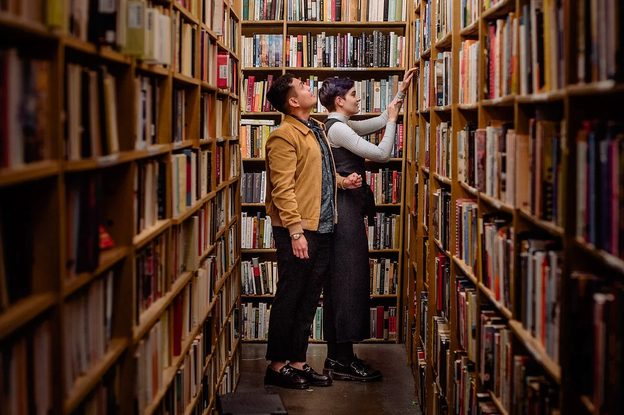 Seattle Engagement Photos - U District and Book Store (5).jpg