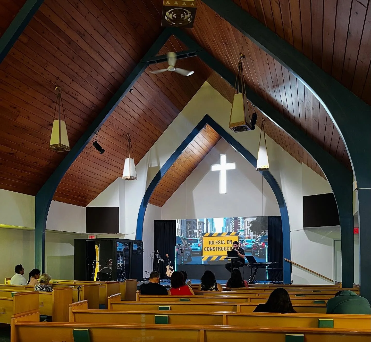 Freedom en Espa&ntilde;ol! Estamos expectantes como Dios sigue guiando la iglesia hispana en nuestra ciudad. Eres bienvenido ! 
⏰Domingo 12PM

#freedomchurchenespa&ntilde;ol #iglesia #iglesiahispana #iglesialatina #iglesianewwest #newwestminster #dio