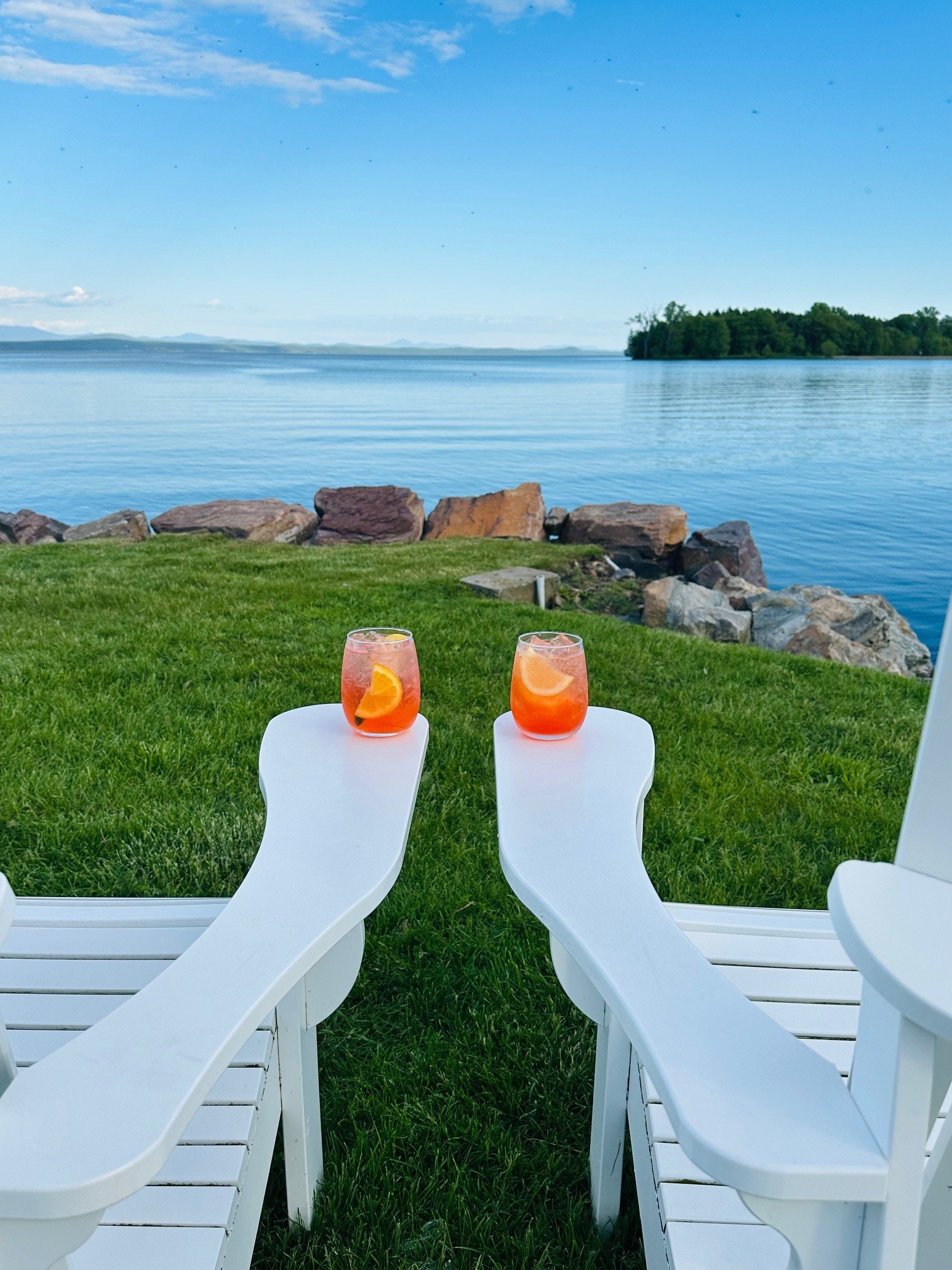 Adirondack and drinks 1.jpg