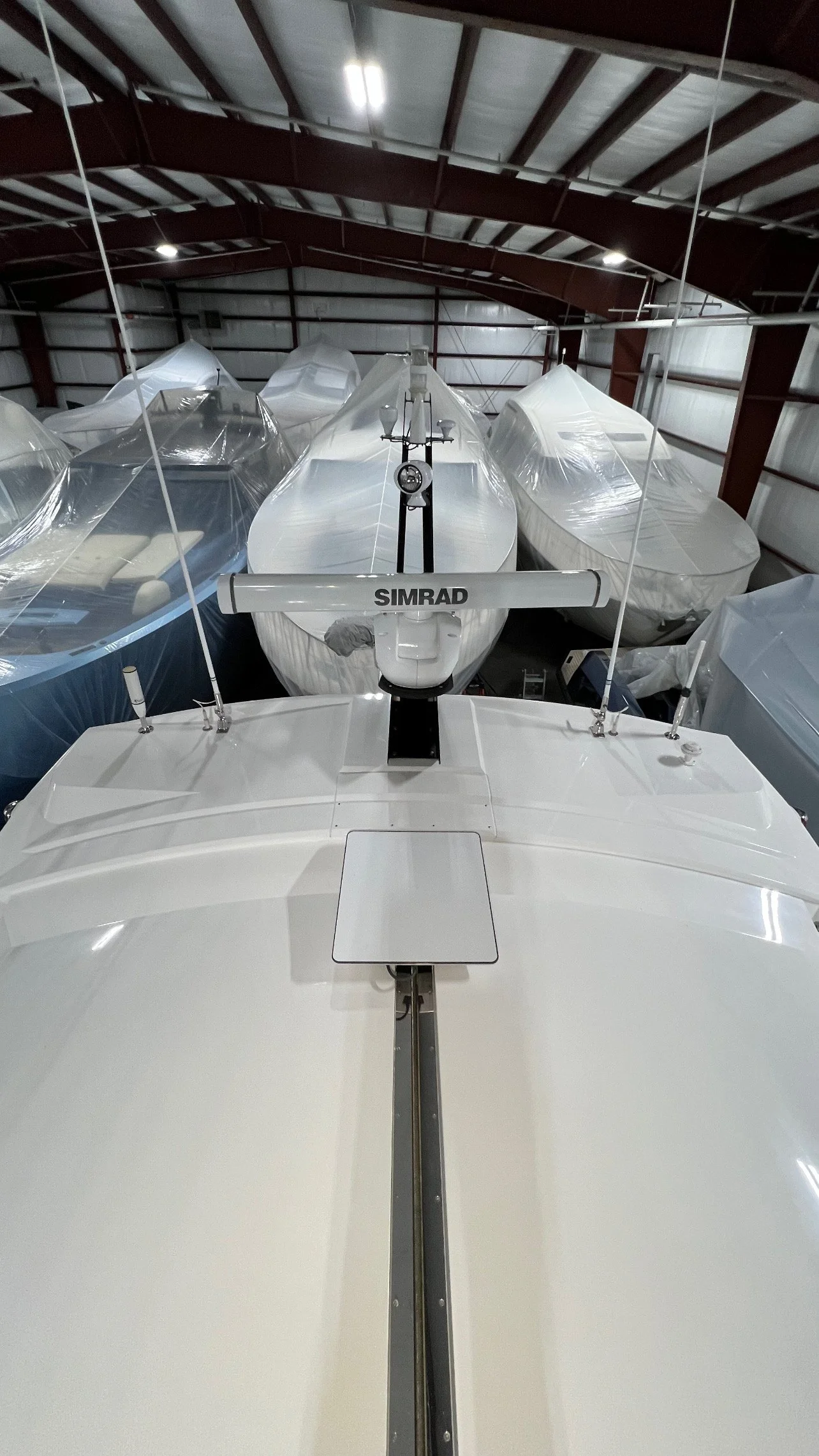 Starlink high performance install on a sunseeker with simrad electronics