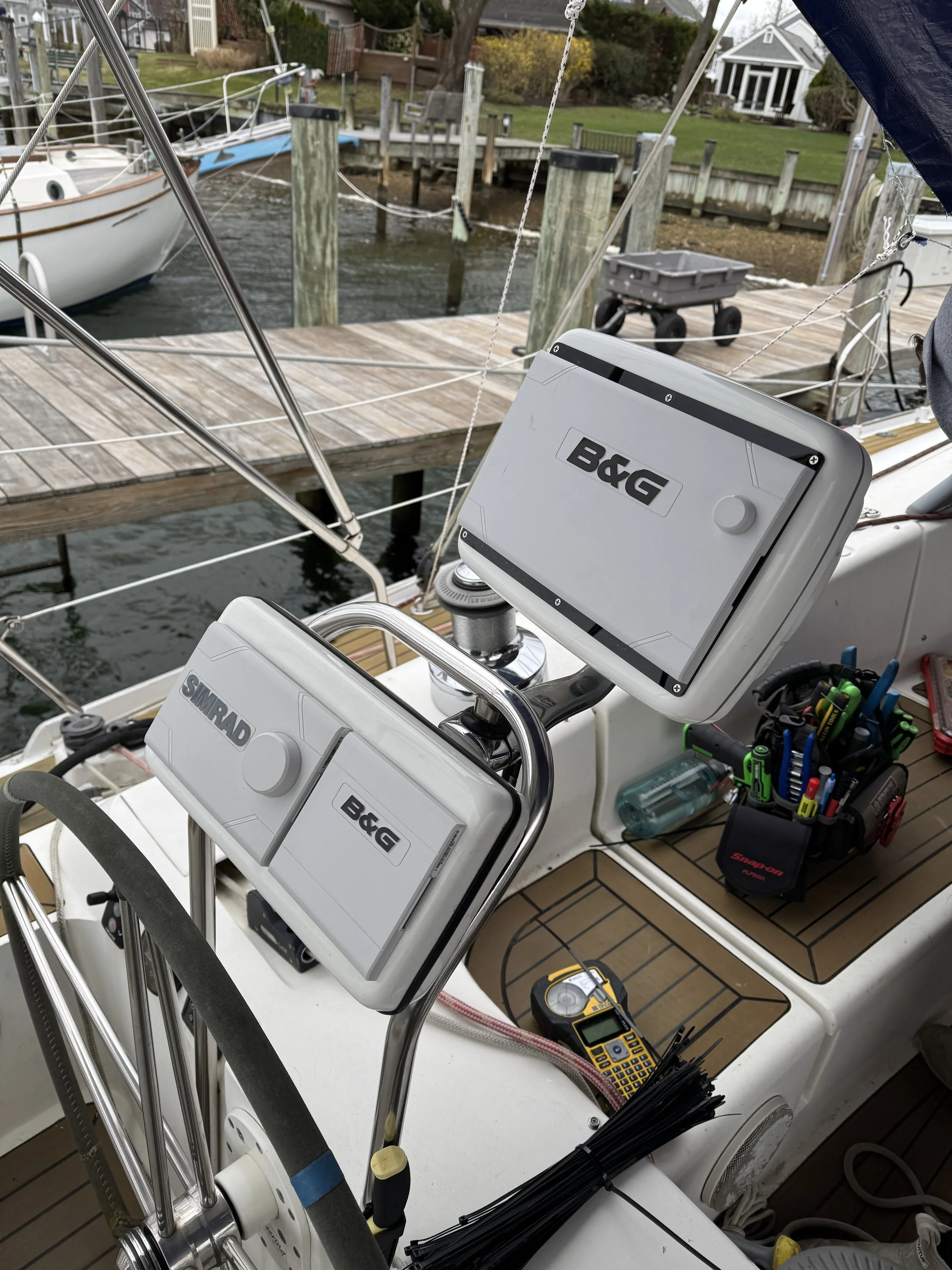 	B&G electronics install on a sailboat