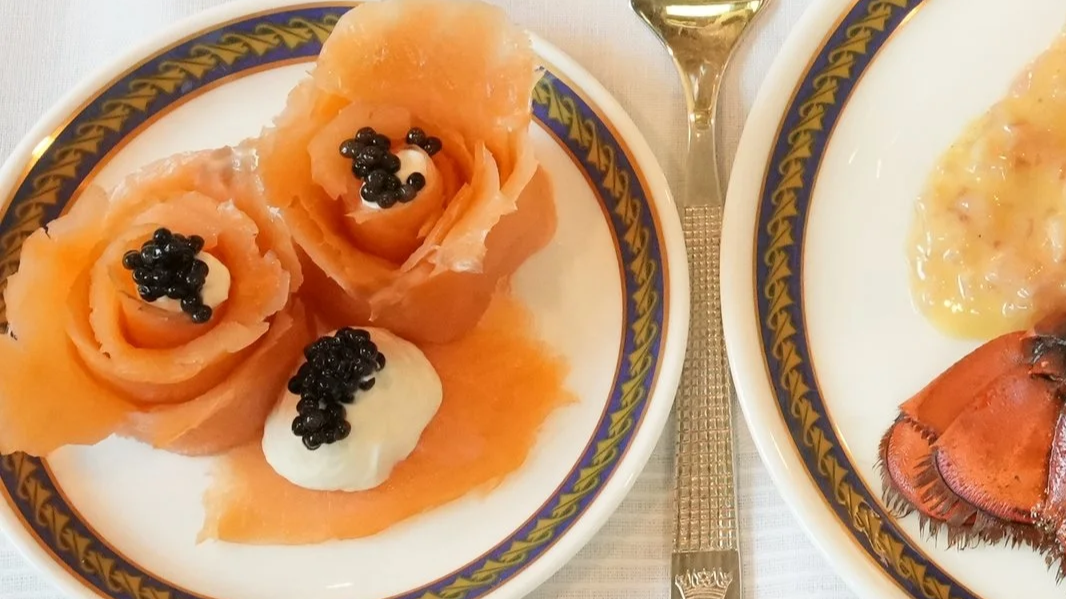 Smoked Salmon Roses with Caviar