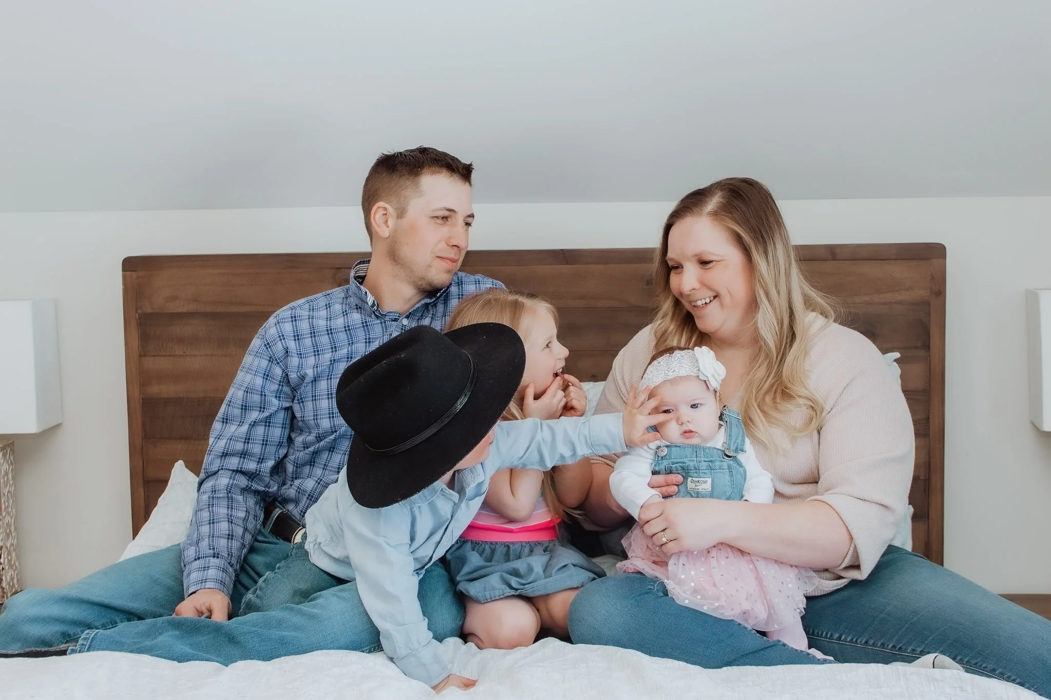 Family-laughing-alberta.jpg