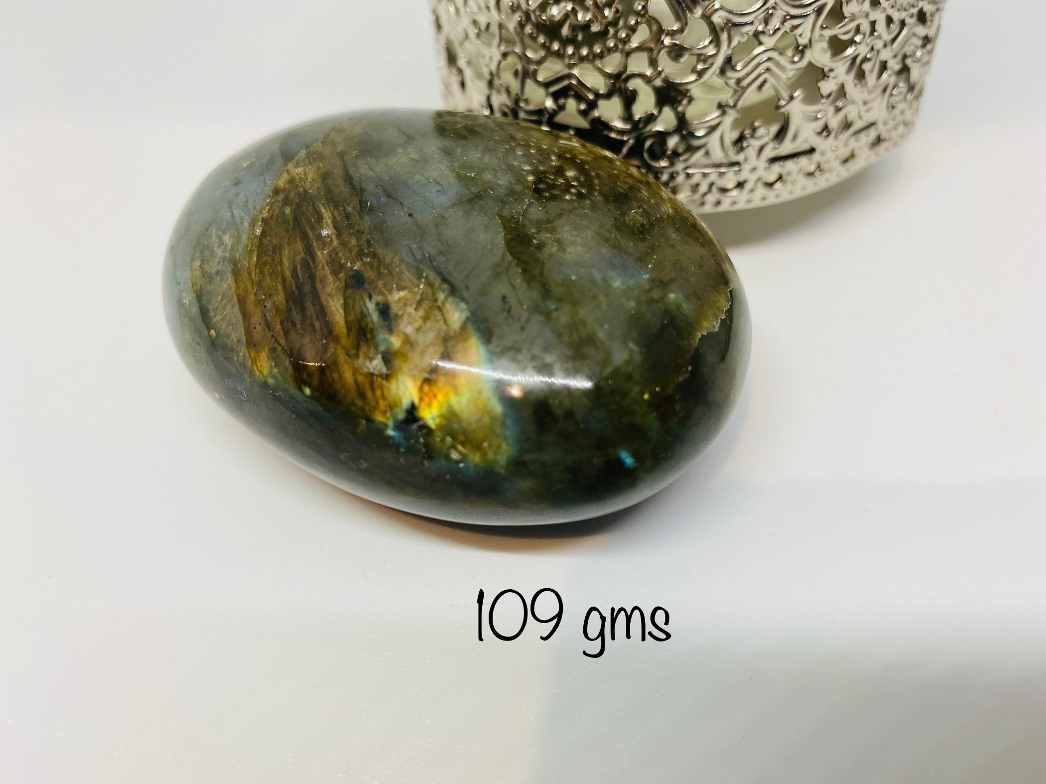 https://i.etsystatic.com/22650323/r/il/011788/3920866494/il_fullxfull.3920866494_hyl8.jpg