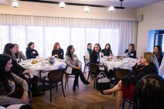 PEA4516JLecompte5X7 Petite.jpeg