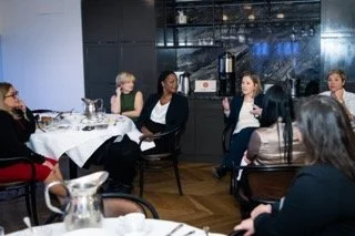 PEA4567JLecompte5X7 Petite.jpeg