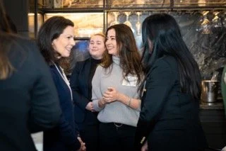 PEA4320JLecompte5X7 Petite.jpeg