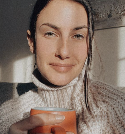  MÉGANNE PERRY MÉLANÇON était députée de Gaspé jusqu’aux élections provinciales du 3 octobre dernier. Elle ne ferme pas la porte à une prochaine carrière politique.  Image issue du compte Instagram de Méganne Perry Mélançon.  