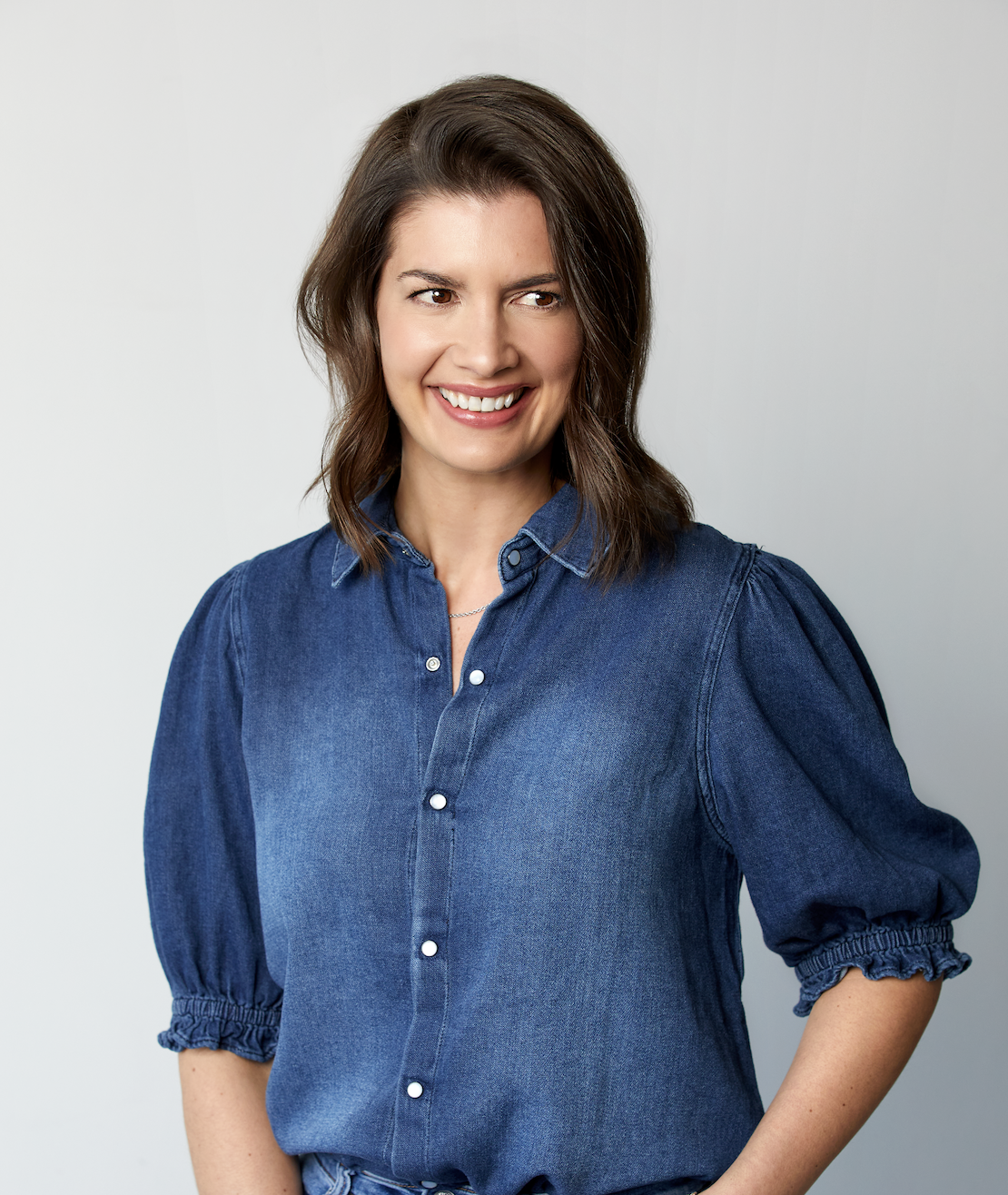  Geneviève Guilbault est vice-première ministre du Québec. Photo de Julie Artacho pour  Premières en affaires . 