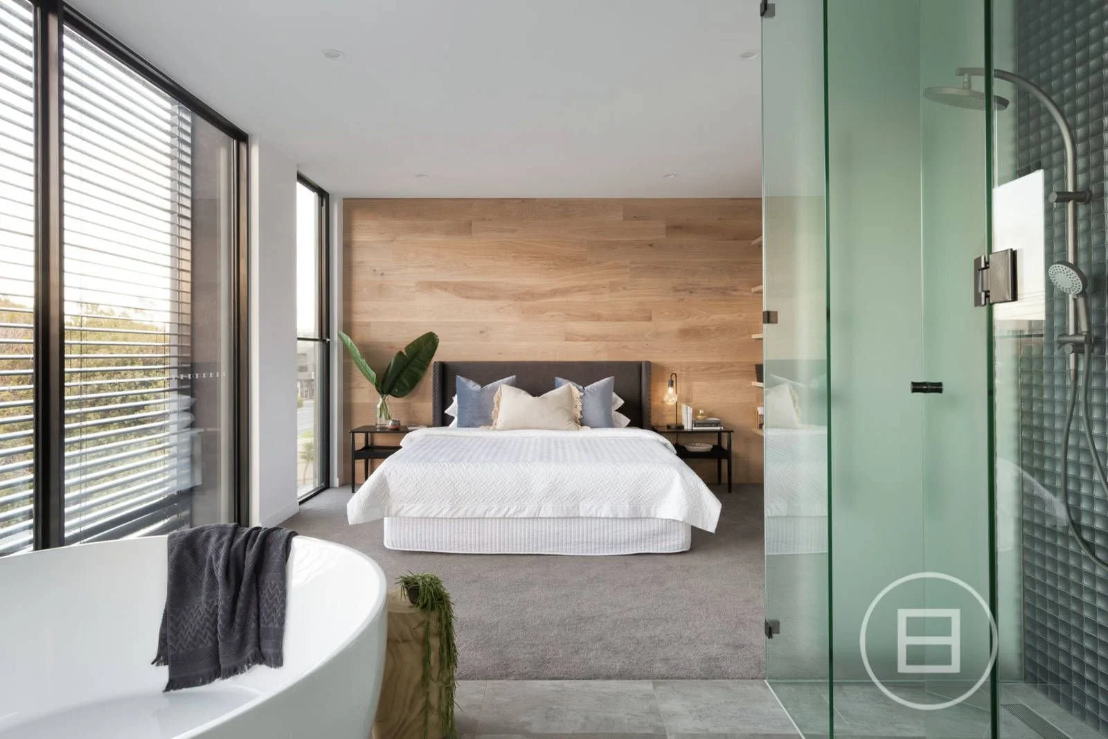 2013866239_9_pi_170919_050404-w1600-h1067.jfif