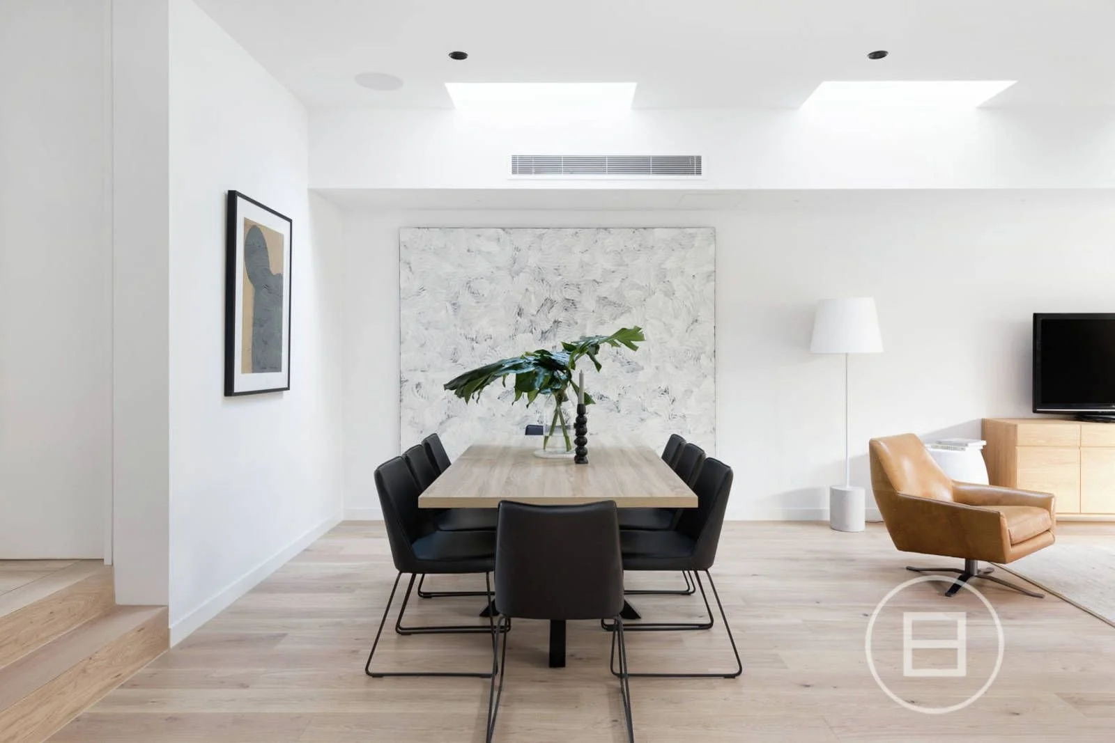 2013866239_7_pi_170919_050356-w1600-h1067.jfif