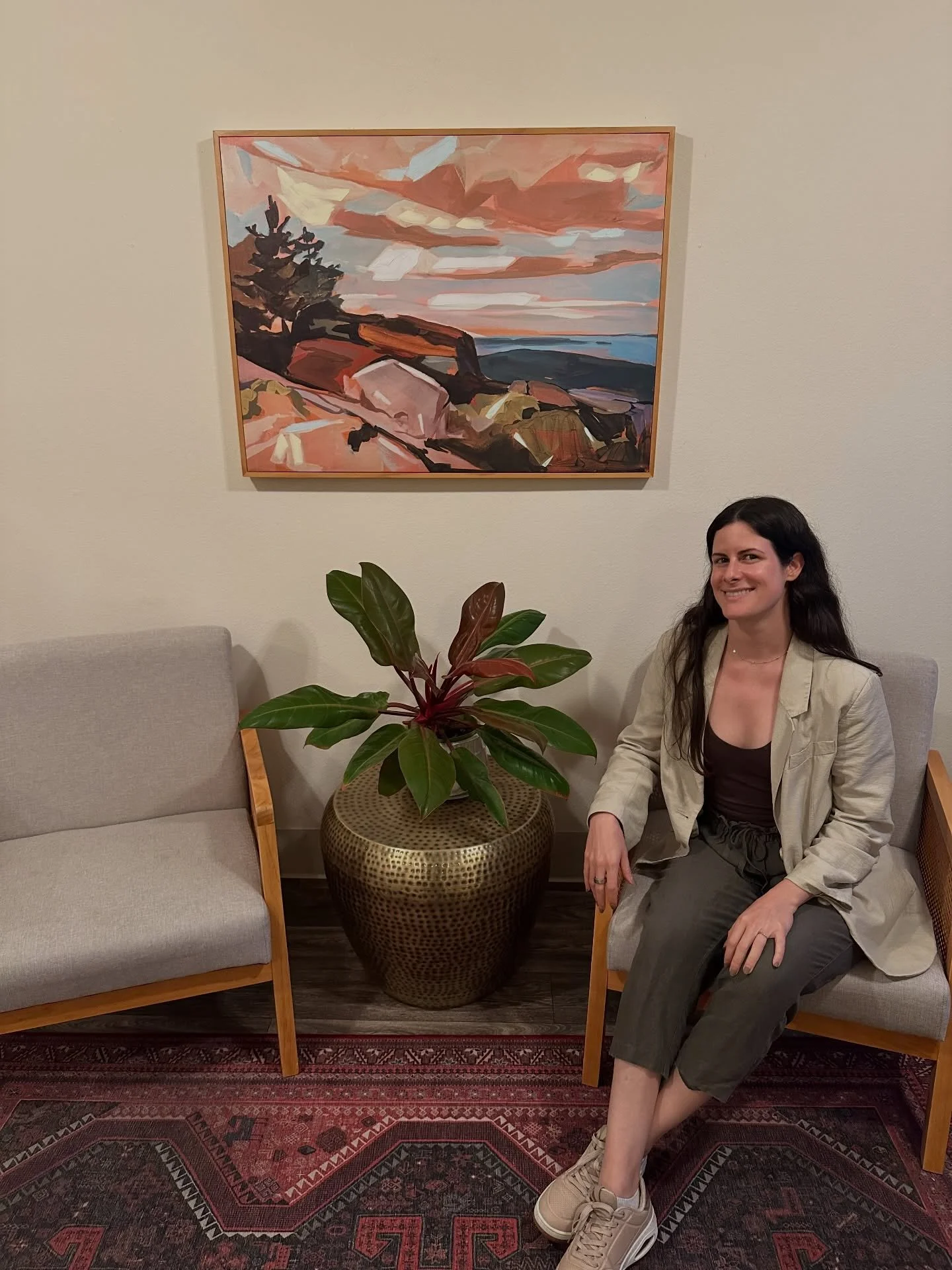 The sanctuary, the vortex where many people share their truth, their heart, and joy. A space to come back to oneself.

A space where not only the receiver, but my own life and heart is opened and reminded of the beauty of our human experience.

This 