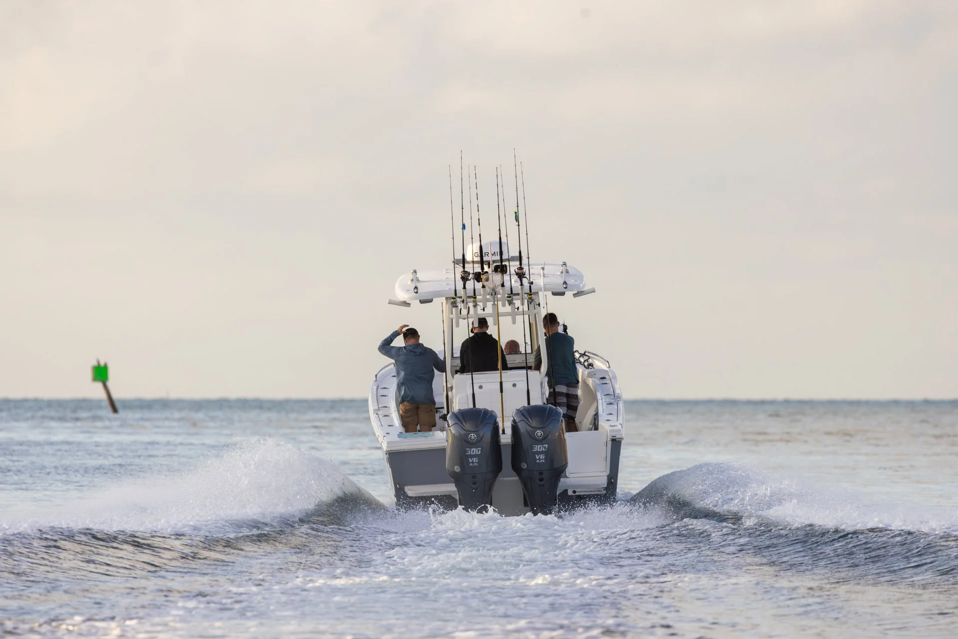 294-fathom-perf-02.jpg