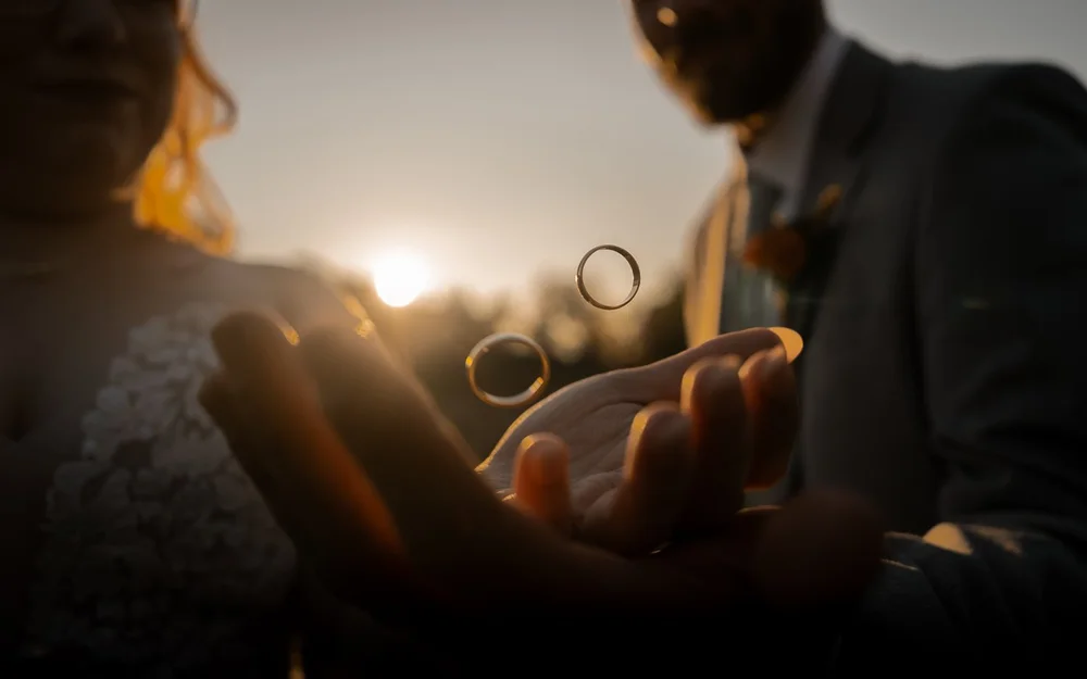 Creative floating wedding ring photograph