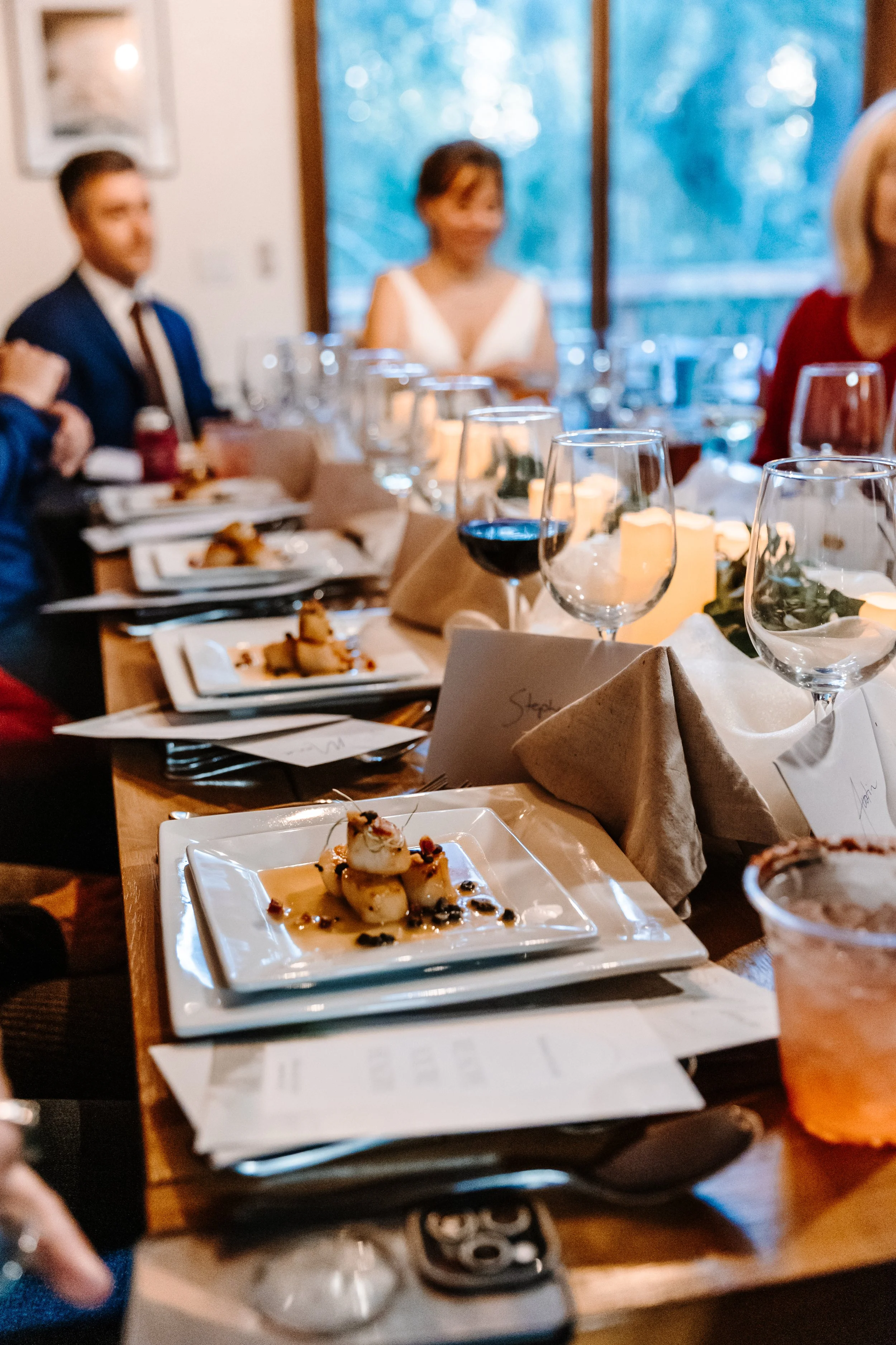 09.16.24 Taylor & Obbie Alaska Heli Elopement_www.ezelopements.com-666.JPG