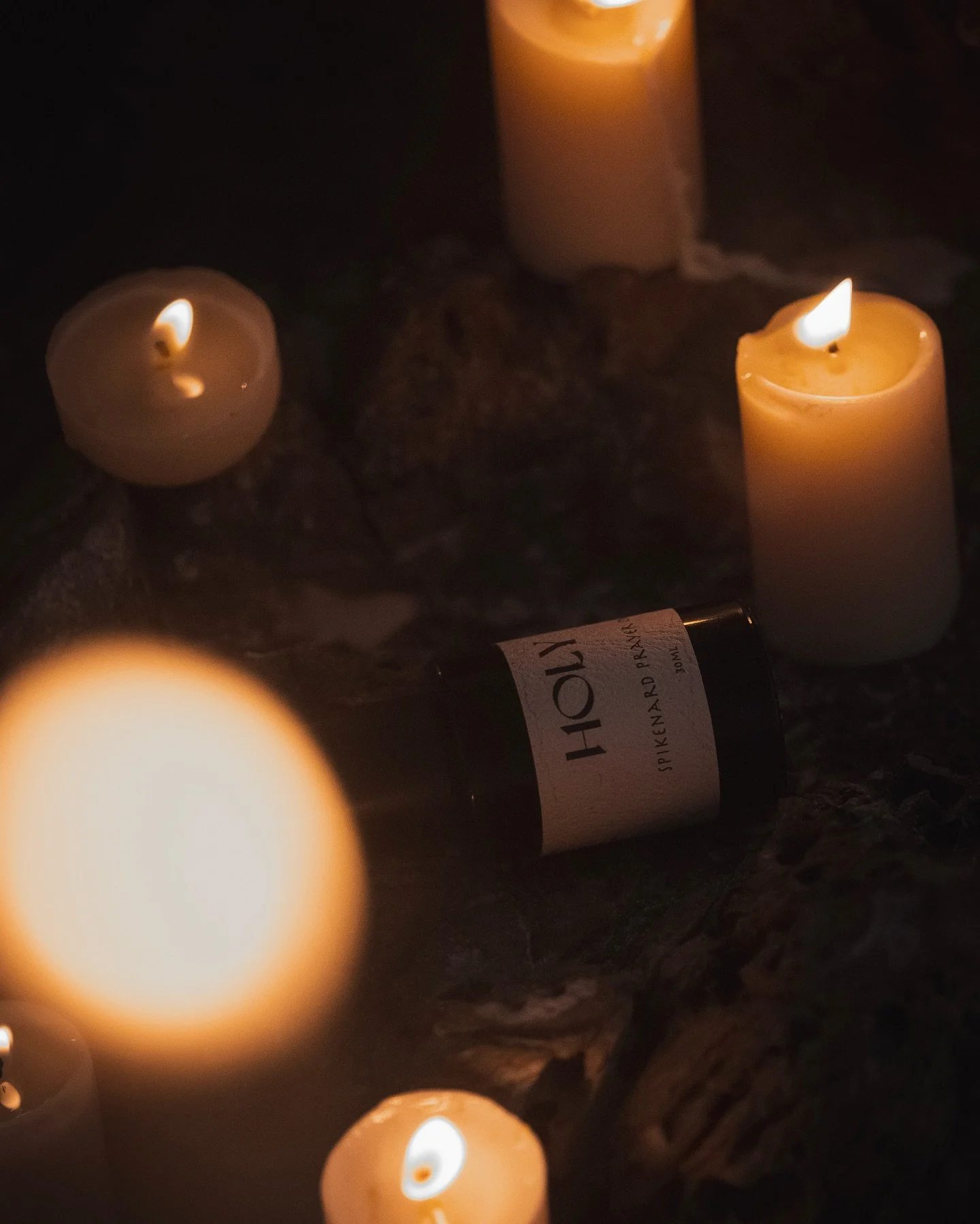 Blessed Equinox Beloveds. 

A potent time to create some space for devotion over the next few days. Find stillness within and without. Light a candle. Anoint your energy centres. Walk in nature. Reflect. Surrender. Write some words. Speak to the tree
