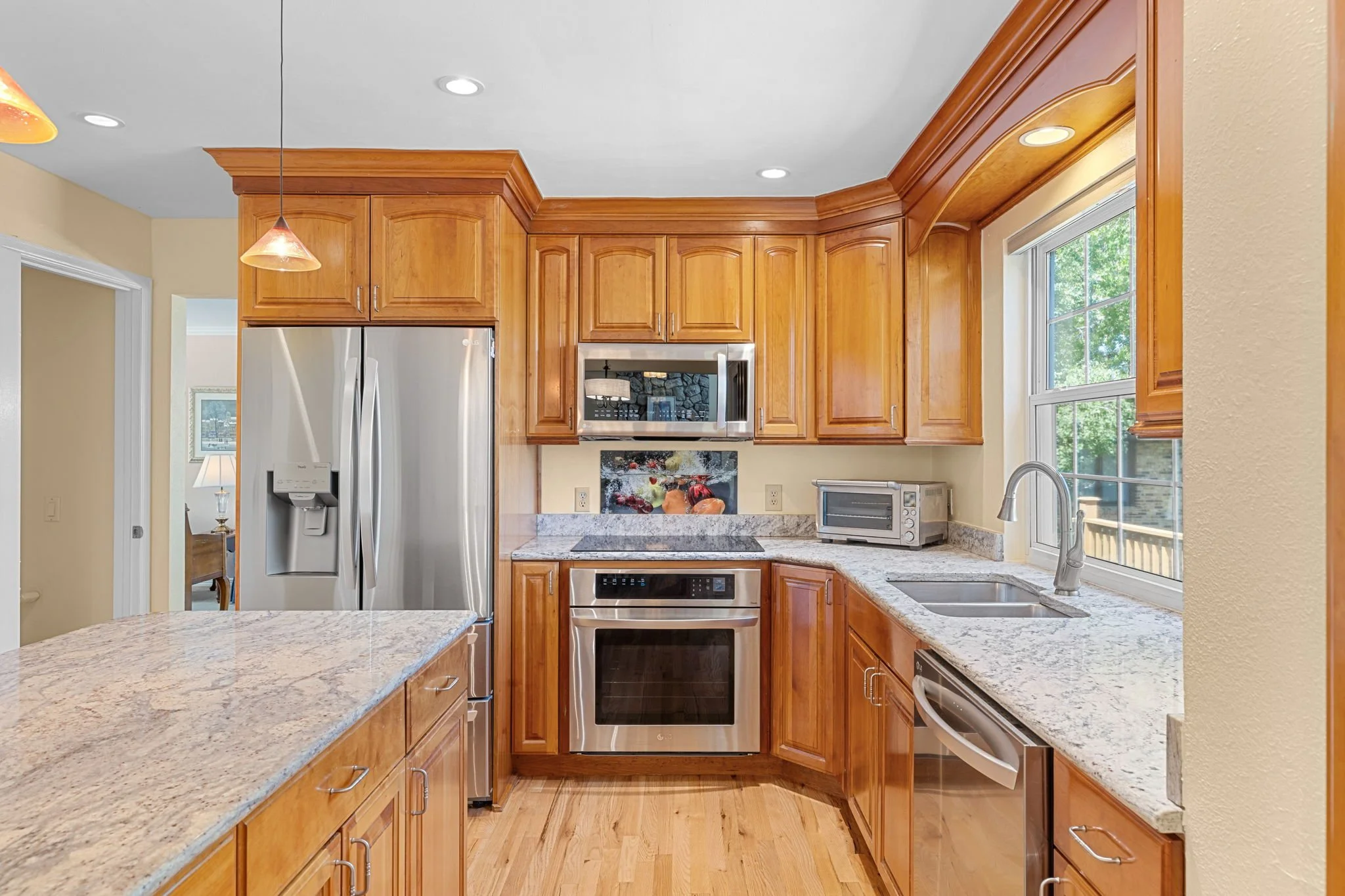 35-web-or-mls-7546 S Madison Cir-35.jpg