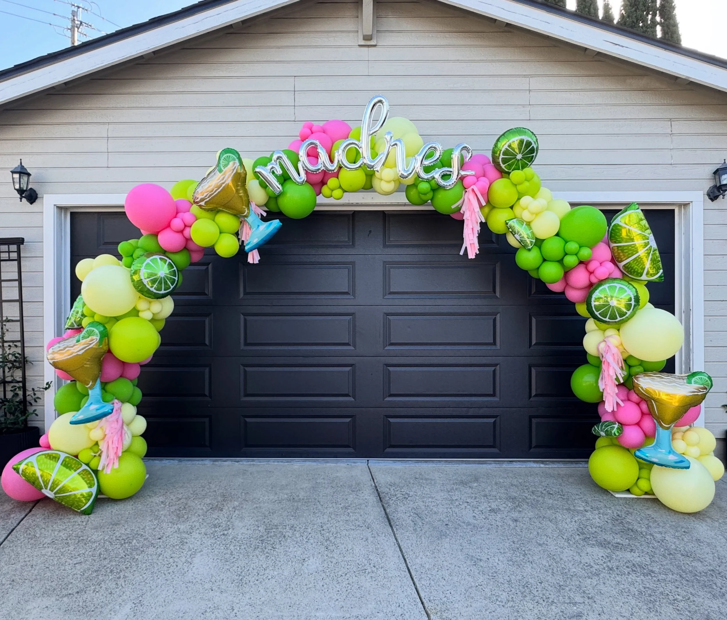 Madres &amp; Margaritas 2026 is officially one for the books! 🍋&zwj;🟩🍸✨

Loved bringing this fun install to life for such a special tradition and celebration.