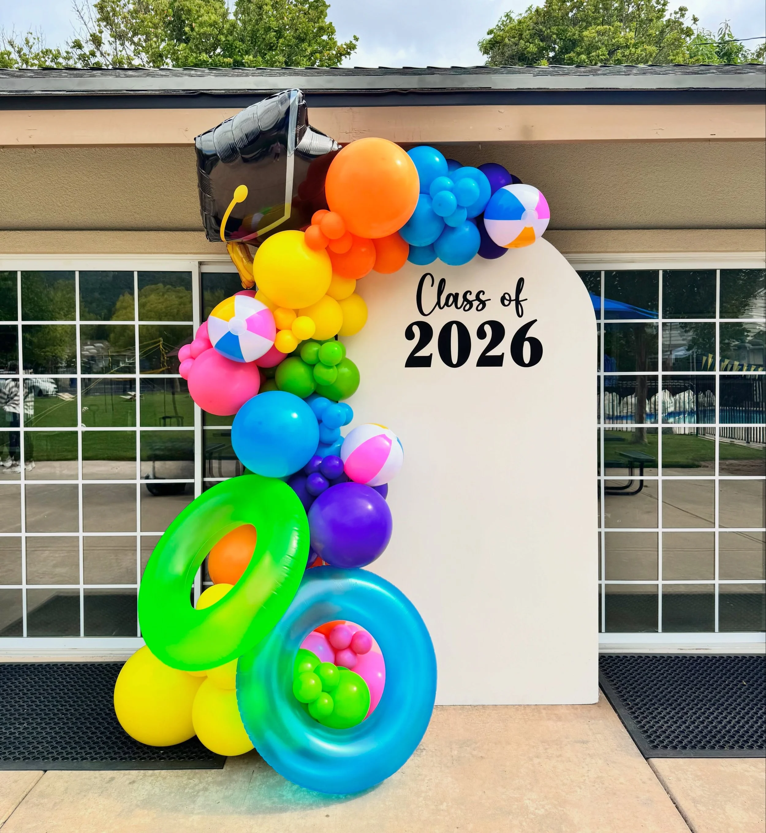 5th grade pool party vibes ✨🎓

#BalloonDecor #GradBalloons #ClassOf2026 #BalloonStylist #InflatedCreationsByBrittany