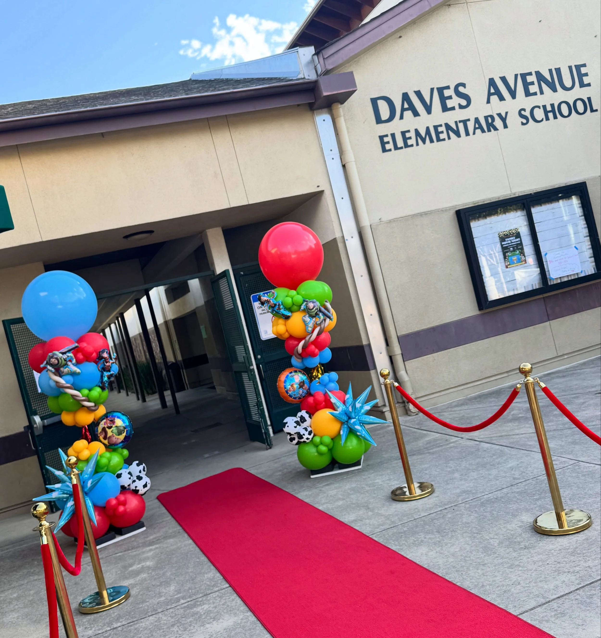 Movie Night for @davesavehsc with a Toy Story 5 showing called for a fun entrance with a pair of crazy towers including lots of customized details ✨ 

#CustomBalloons #BalloonDecor #CrazyTowers #BalloonStylist #InflatedCreationsByBrittany
