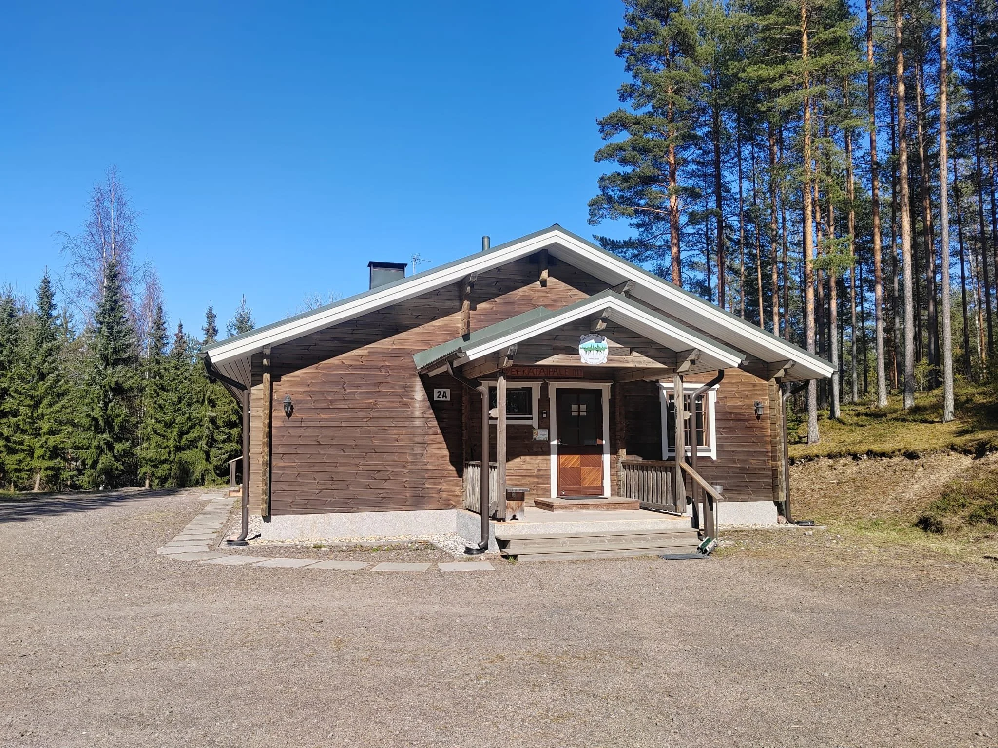 maja-sisäänkäynti.jpg