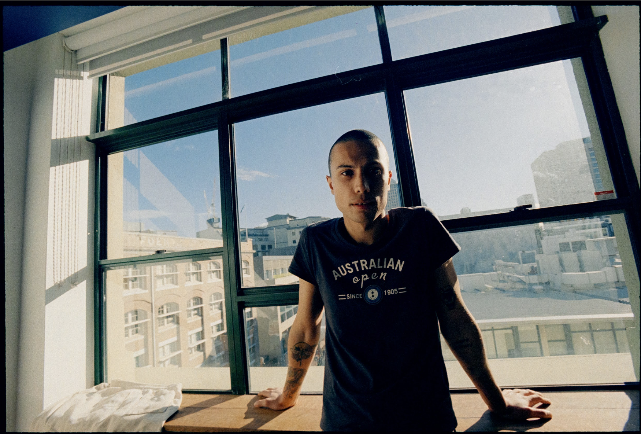 Live Fridays: jnr. w/ GRXCE &amp; Zhuli