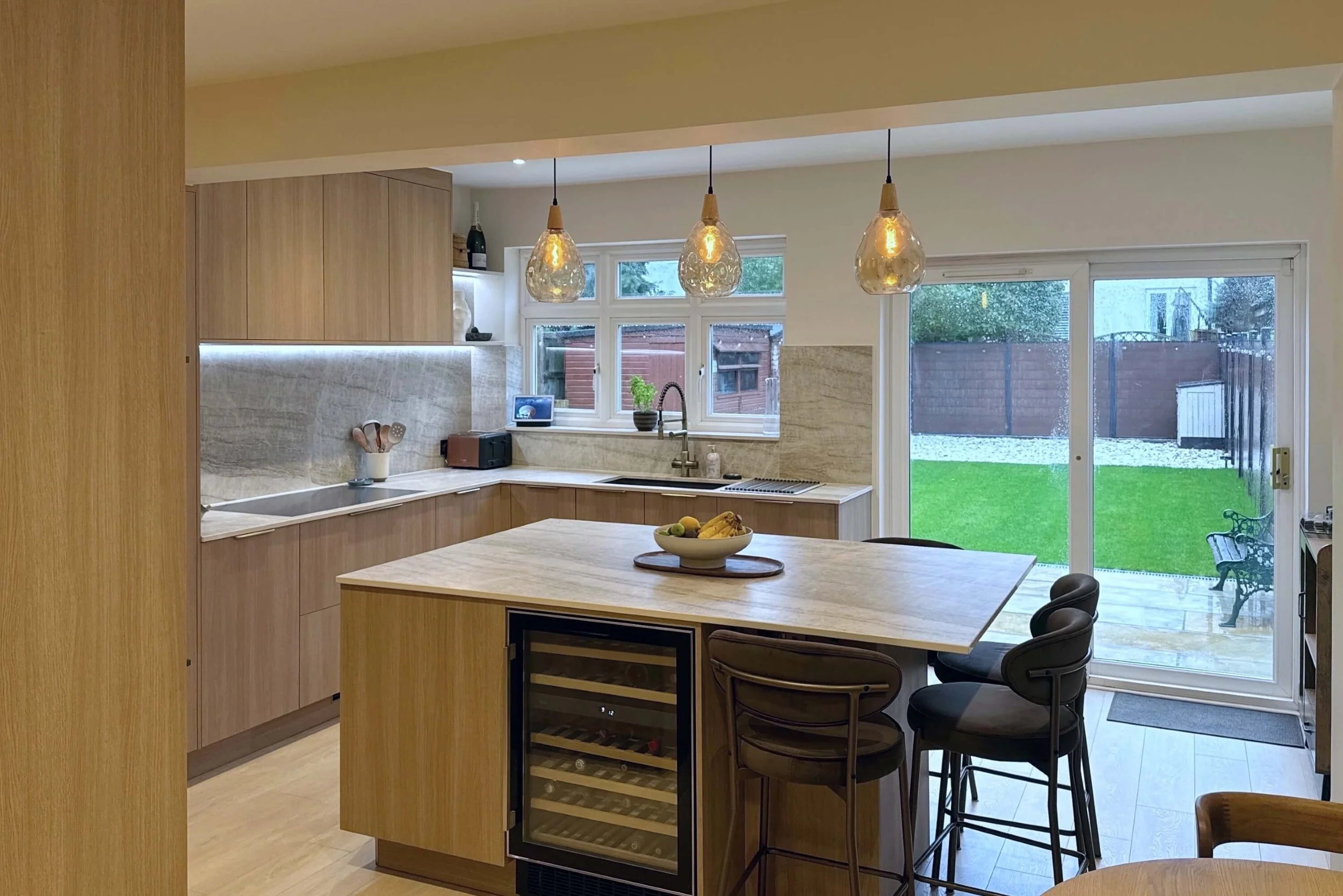 Modern Oak Kitchen in West Wickham
