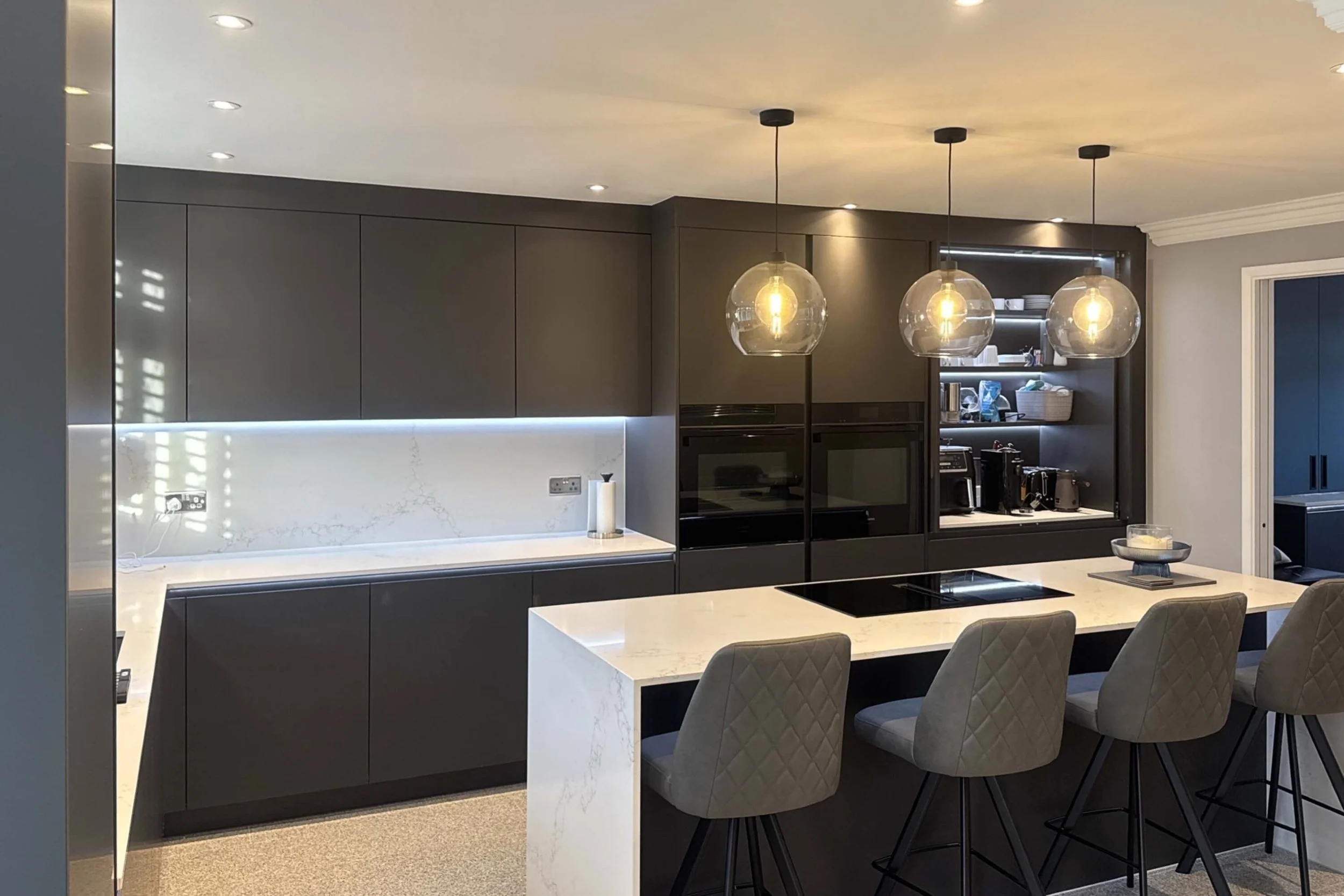 Dark Grey Modern London