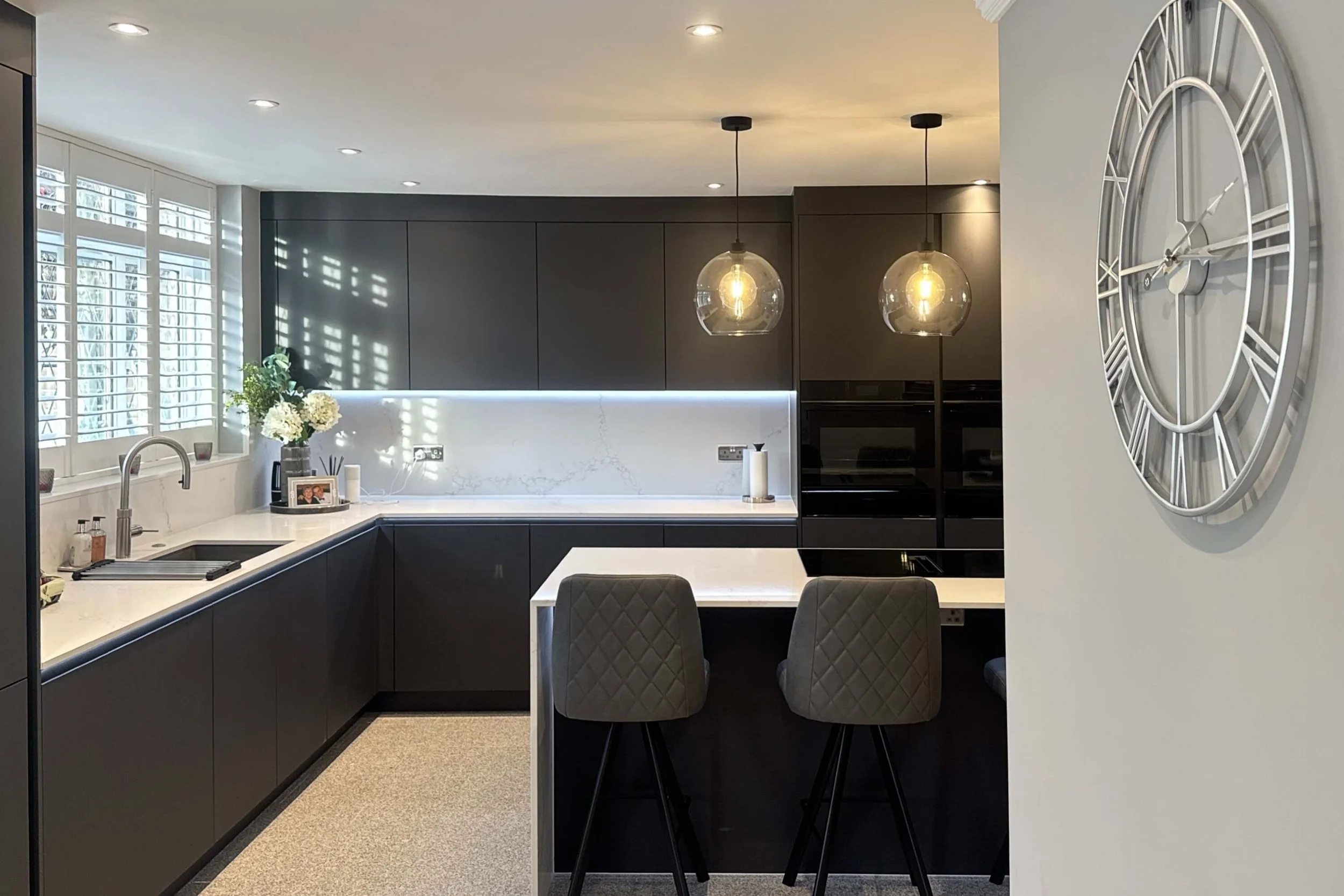 Dark Grey Modern London