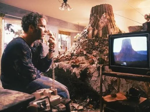 Image from the film Encounters of the third degree