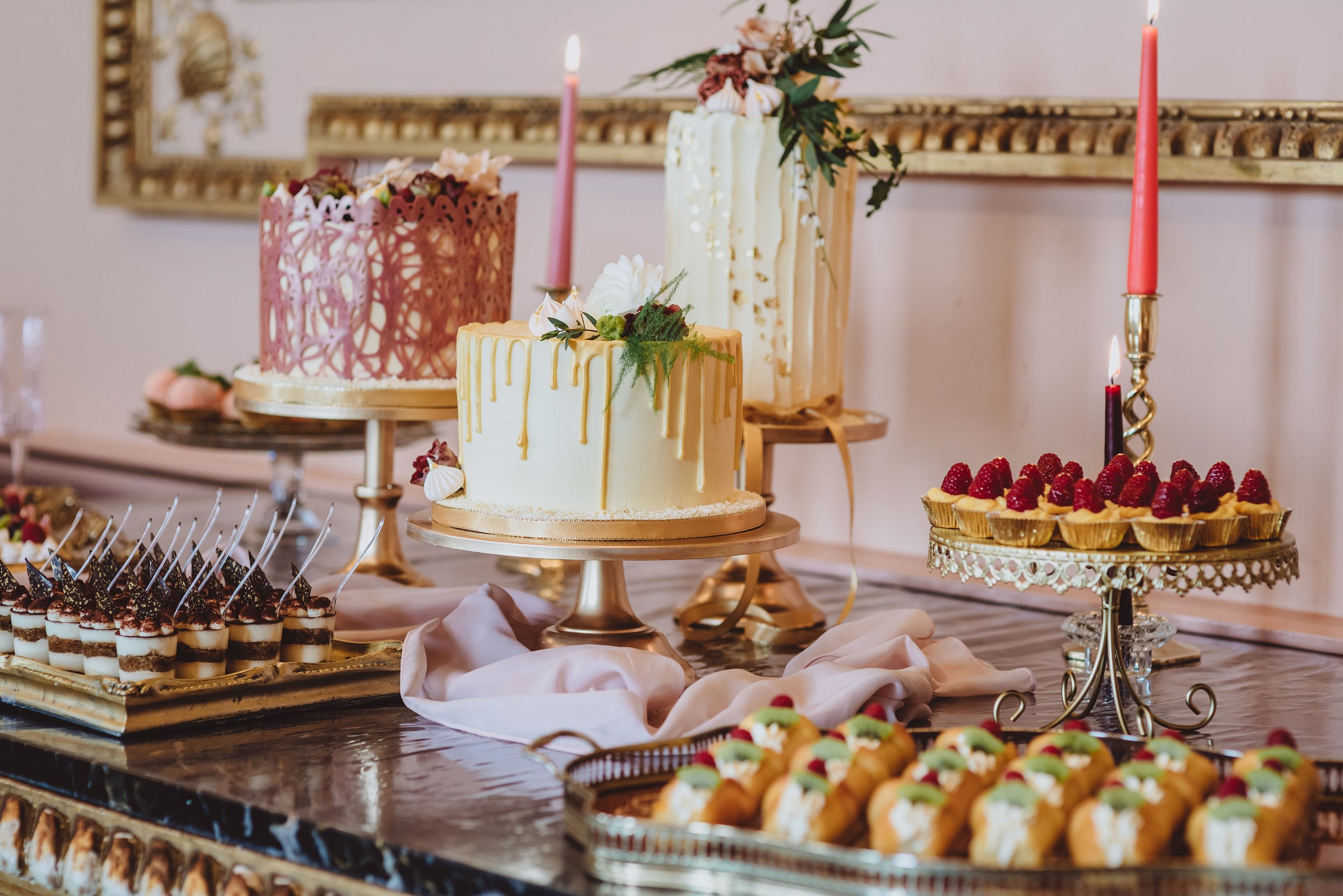 Italian style wedding cakes
