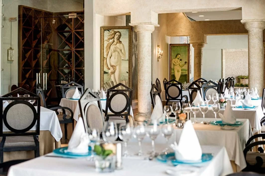 iberostar_grand_bavaro_resdtaurang2.jpg