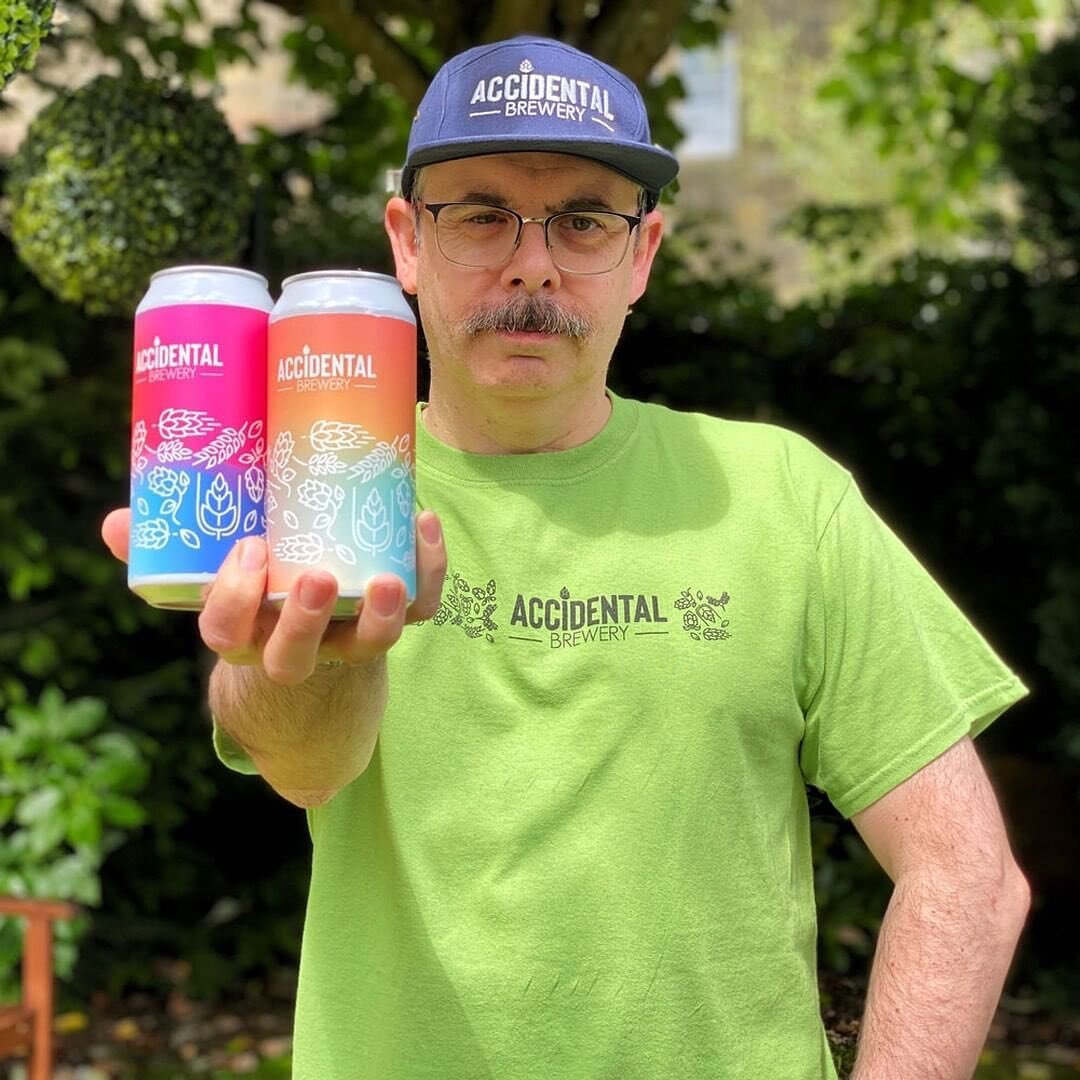 Accidental Brewery owner Mike sporting two colour ways from our Series 1 designs 🍺 👌🏻 ⠀⠀⠀⠀⠀⠀⠀⠀⠀⠀⠀⠀
⠀⠀⠀⠀⠀⠀⠀⠀⠀⠀⠀⠀
📸 @boothscountry ⠀⠀⠀⠀⠀⠀⠀⠀⠀⠀⠀⠀
⠀⠀⠀⠀⠀⠀⠀⠀⠀⠀⠀⠀
#design #graphic #graphicdesign #beer #beerdesign #packaging #beerpackaging #gradient #grad