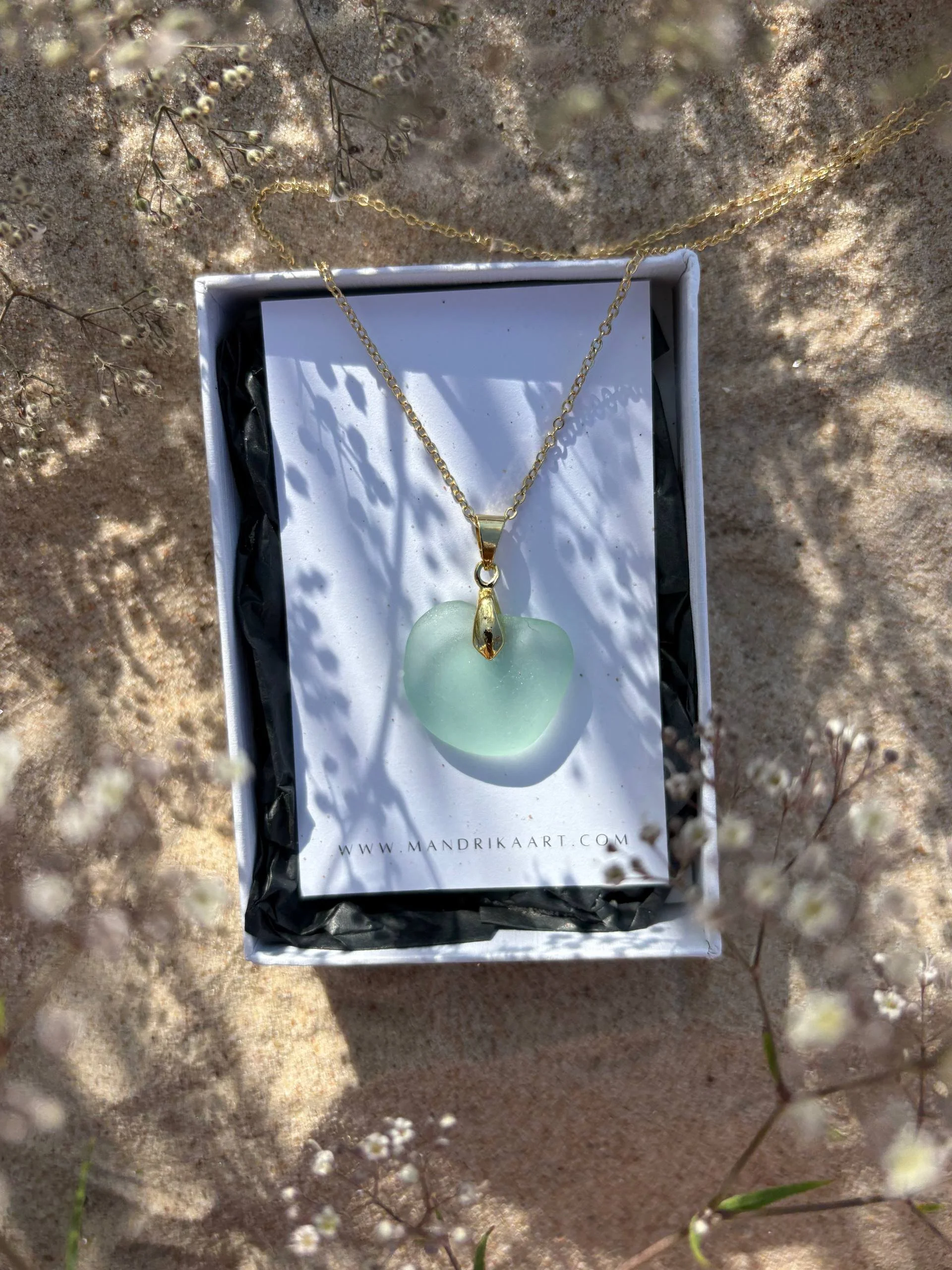 Blue-sea-glass-2.jpg