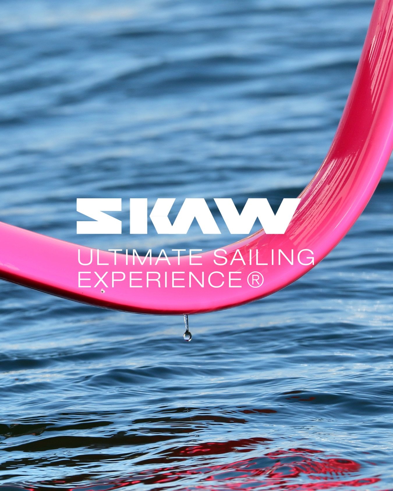 FR 🇫🇷 Un nouveau cap pour l&rsquo;&eacute;quipe
 Depuis plusieurs ann&eacute;es, on partage avec vous notre quotidien de skipper ing&eacute;nieur, nos entra&icirc;nements, nos journ&eacute;es au bureau, nos courses, les gal&egrave;res comme les vic